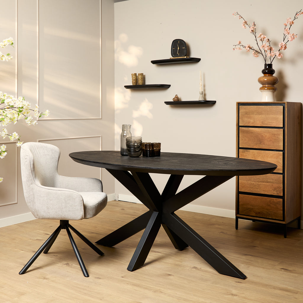 Esstisch Jacky Oval Schwarz – Massivholztisch aus Mangoholz mit schwarzem Metallgestell, 160 x 90 x 76 cm, 6 cm Platte