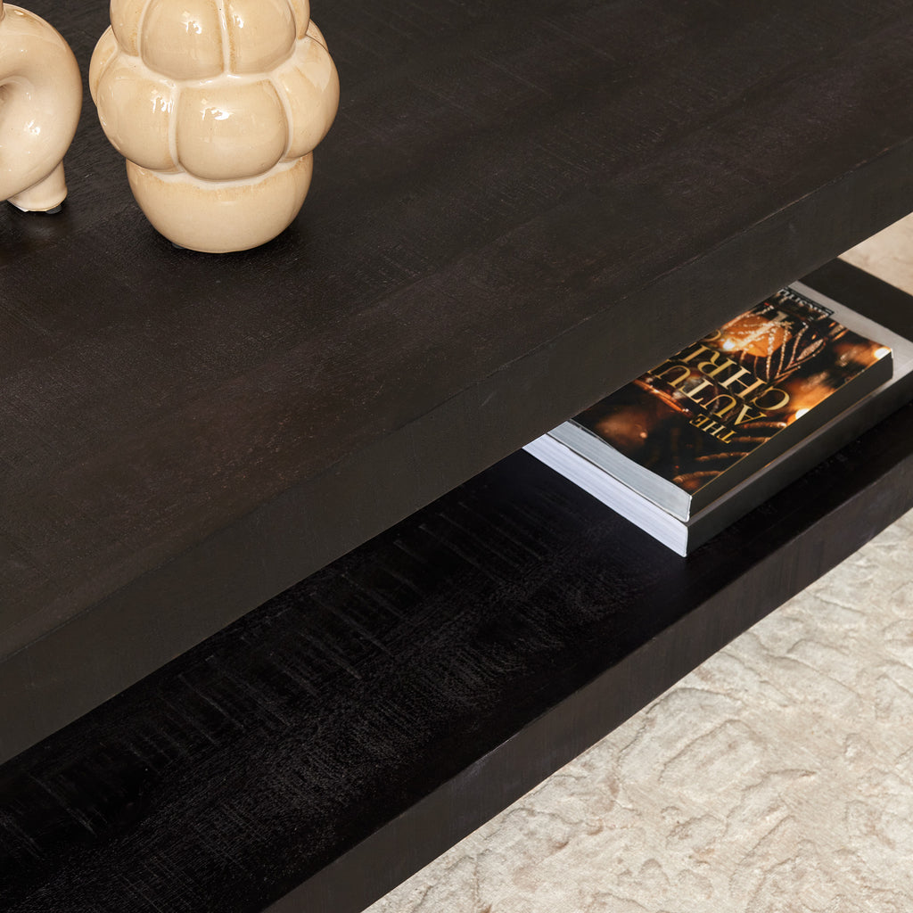 Couchtisch Bori Schwarz 110x60x45 cm – Massives Mangoholz mit Ablage & Metallgestell