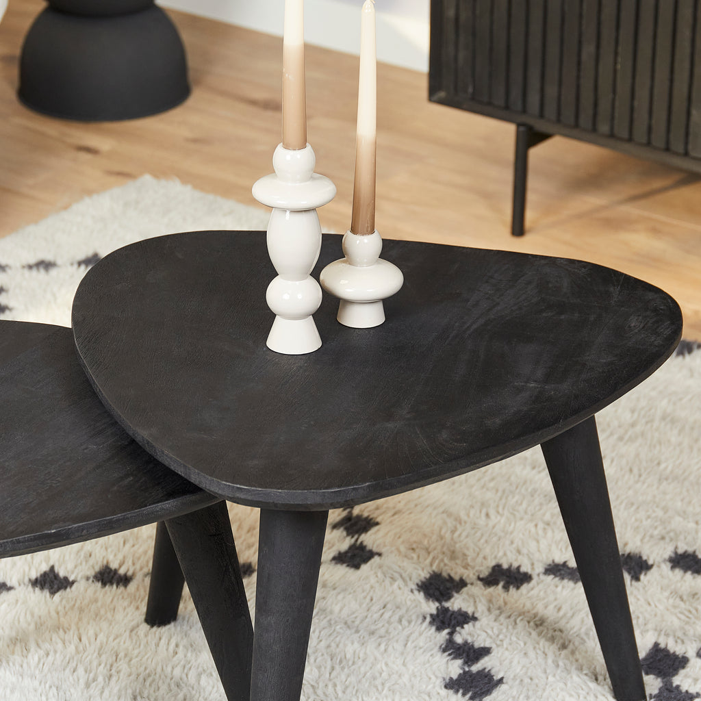 Couchtisch-Set Raven Schwarz – 2er-Set aus Mangoholz mit eingelegten Holzstreifen, 60/50 x 60/50 x 45/40 cm