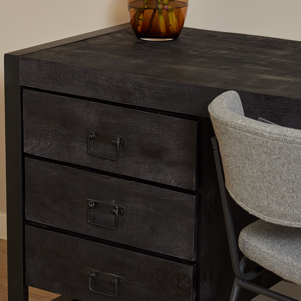 Schreibtisch Bori Schwarz – Mangoholz & Metall, 145 x 58 x 74 cm, 3 Schubladen, modernes Home-Office Design