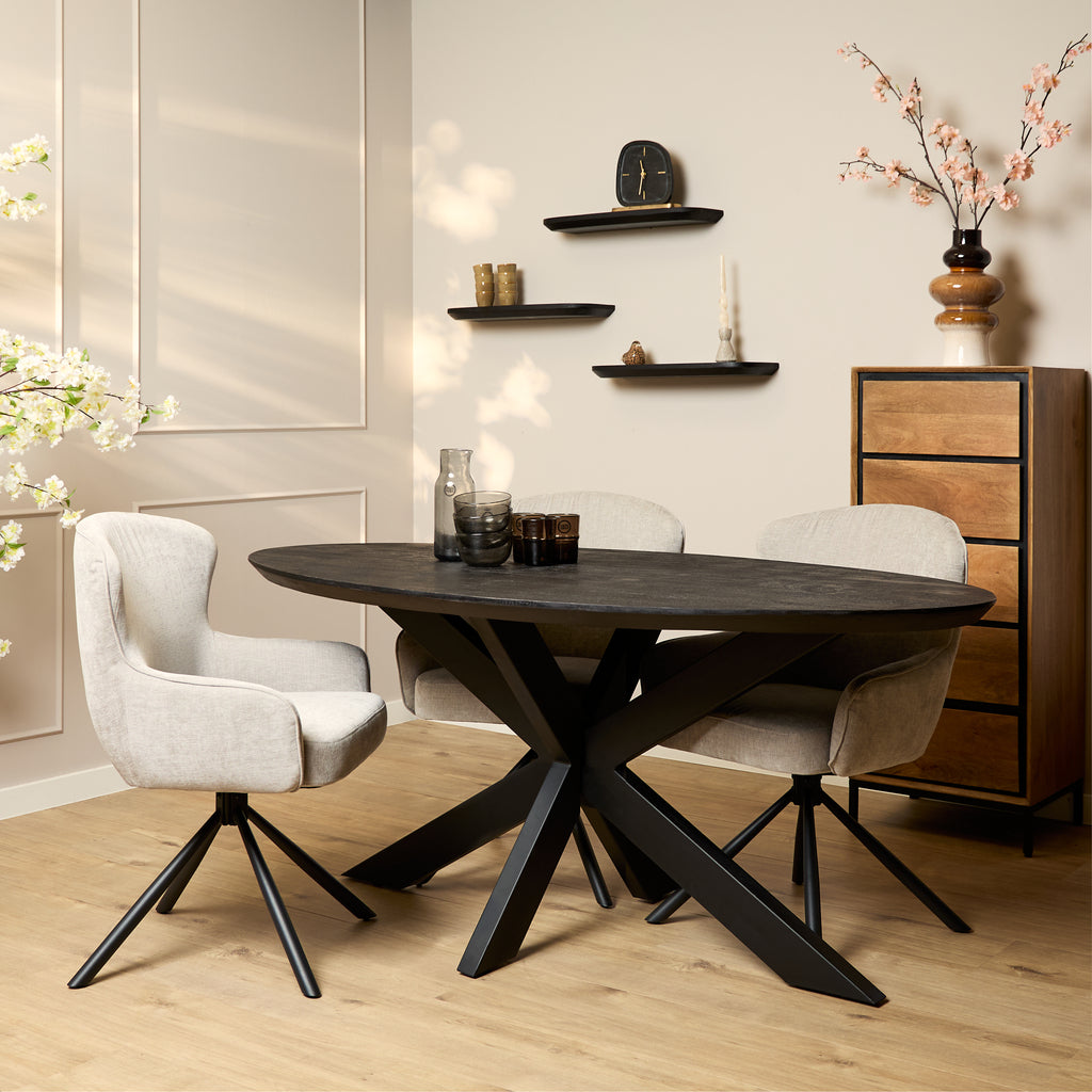 Esstisch Jacky Oval Schwarz – Massivholztisch aus Mangoholz mit schwarzem Metallgestell, 160 x 90 x 76 cm, 6 cm Platte