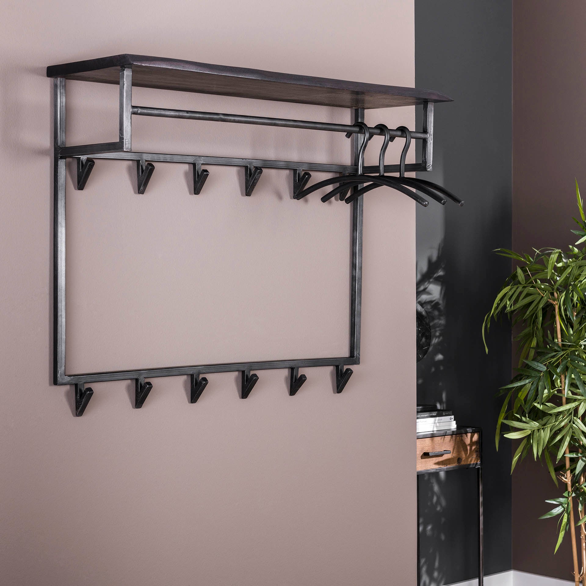 Garderobe – Fiora Classic – Massivholz Akazie schwarz