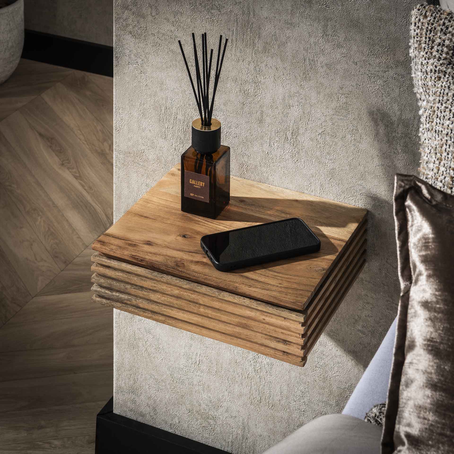 Beistelltisch – Linea Noir – Massivholz Akazie natur