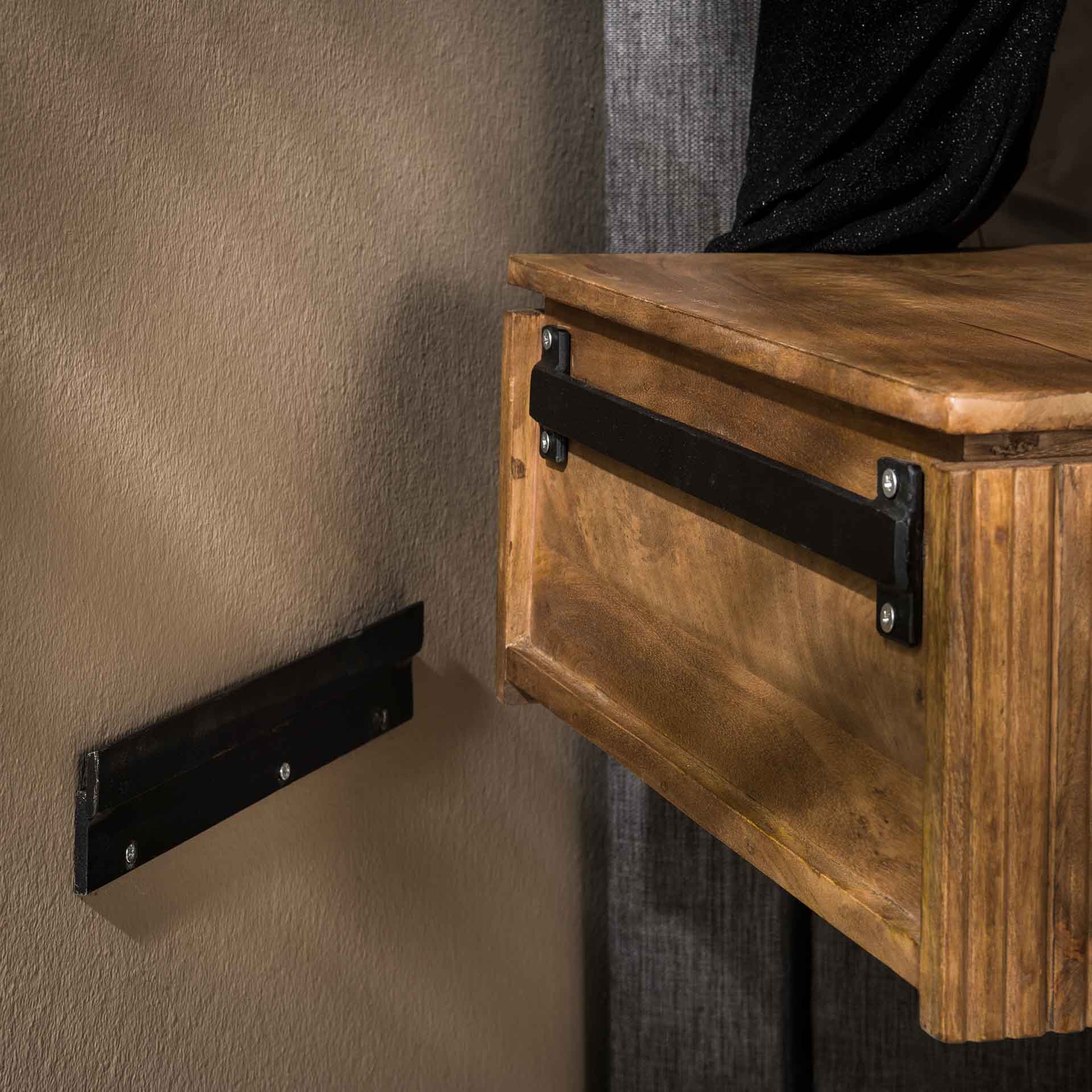 Beistelltisch – Modena Noir – Massivholz Mango Sandfarbe