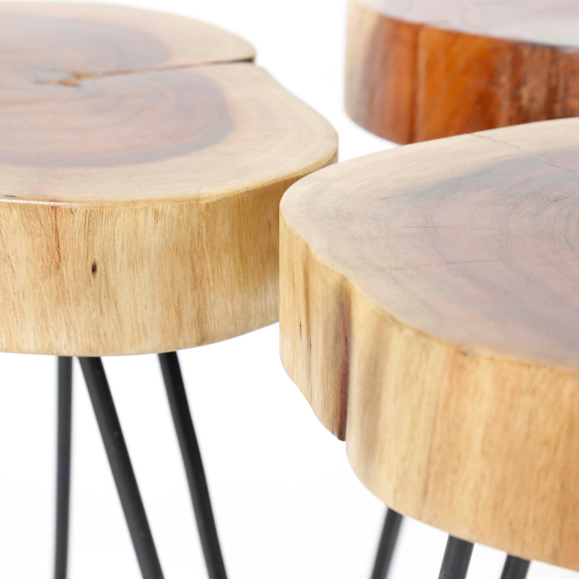 Beistelltisch Albero Ø32 cm – Akazienholz-Baumscheibe mit Stahlgestell, 45 cm hoch