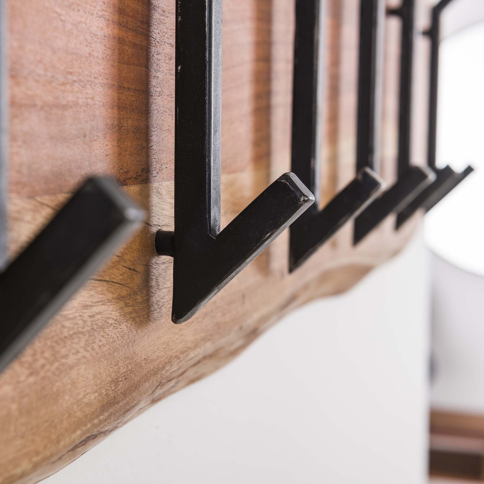 Garderobe – Scalea Loft – Massivholz Akazie natur