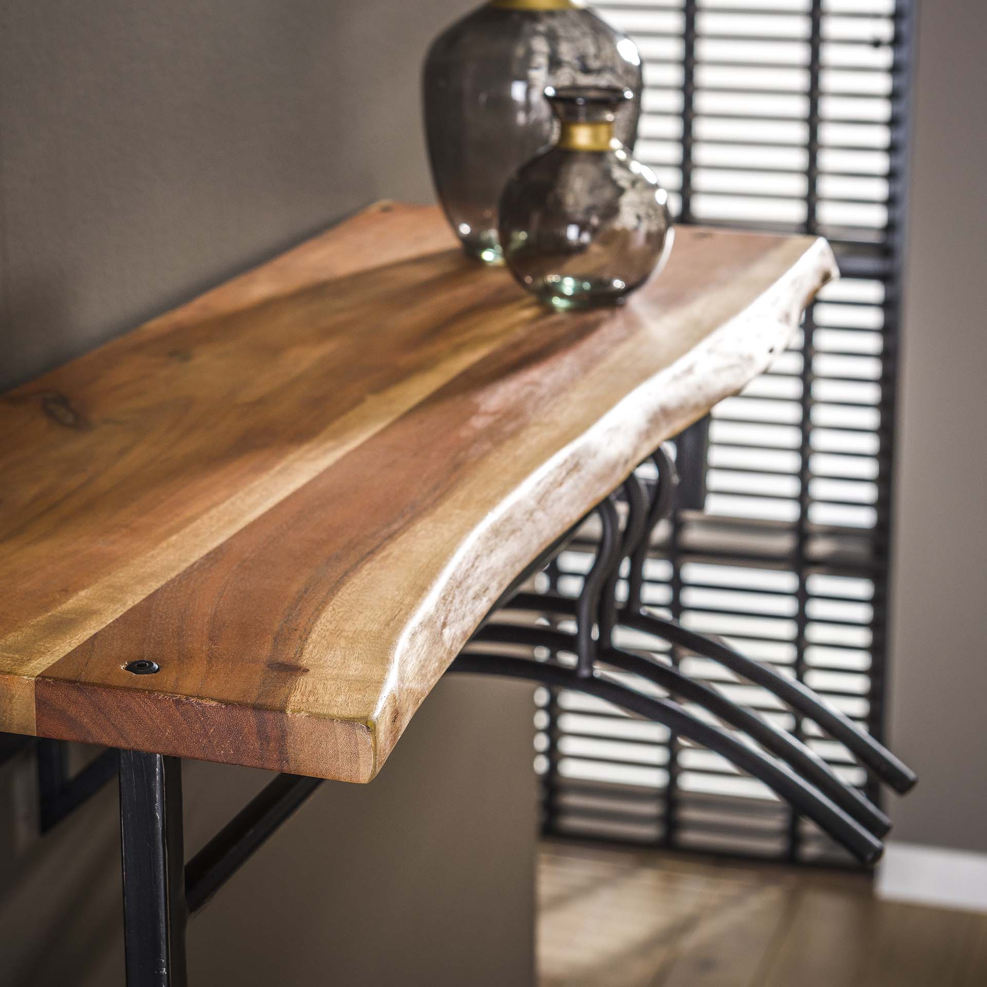 Garderobe – Luma Oak – Massivholz Akazie natur