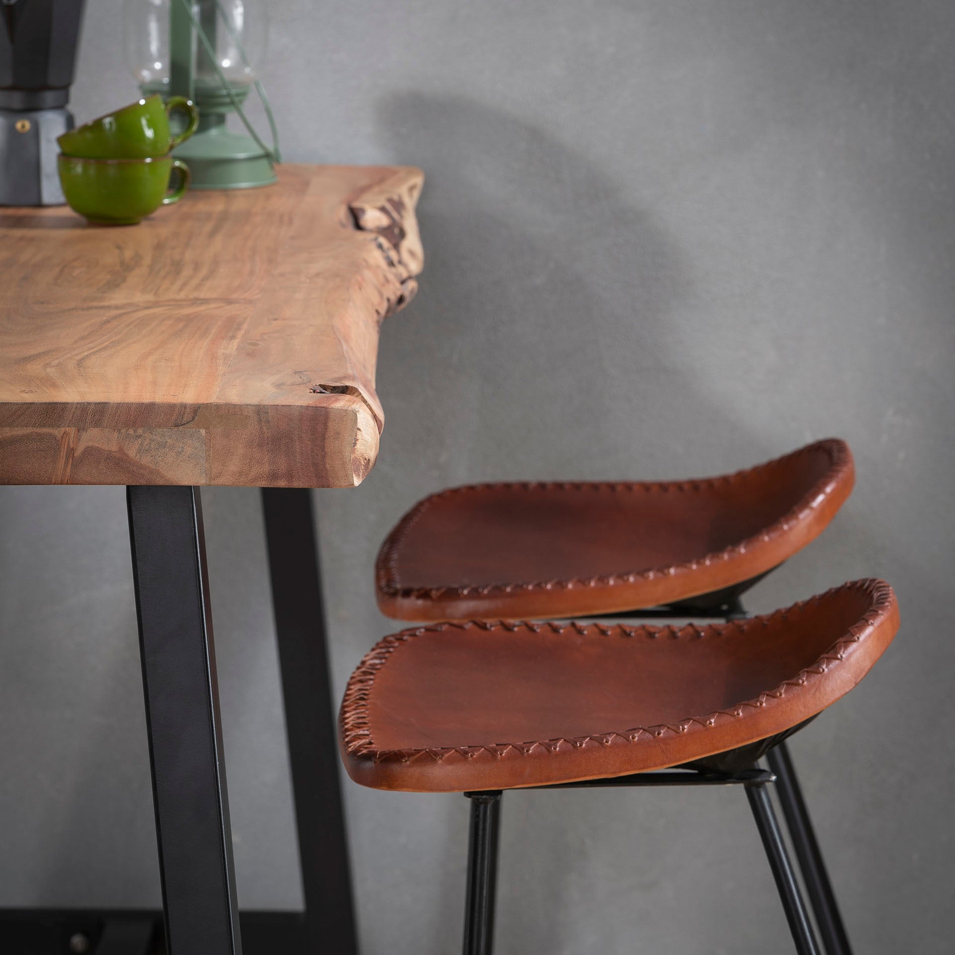 Beistelltisch – Evo Studio – Massivholz Akazie natur