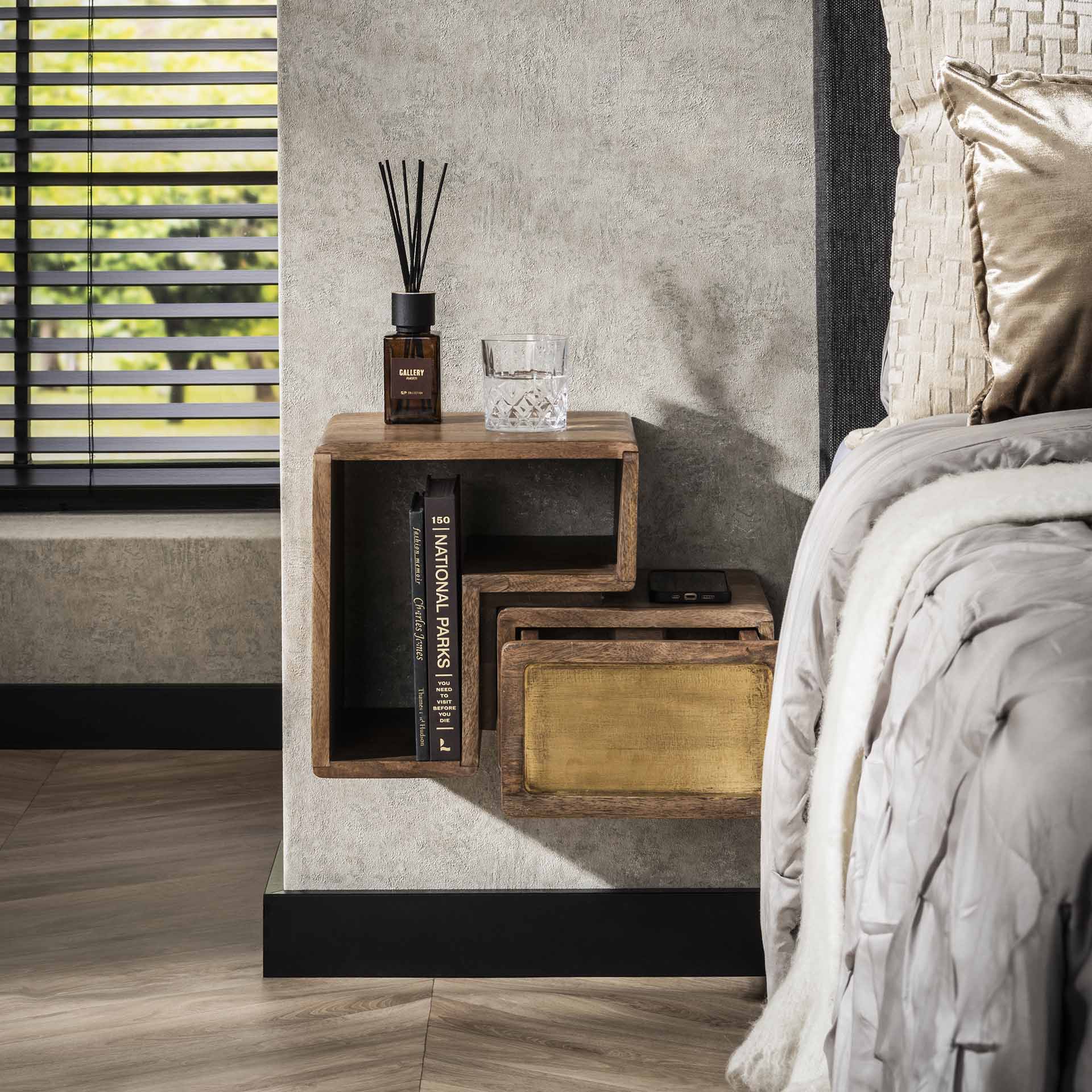 Beistelltisch – Lumina Forma – Massivholz Mango Sandfarbe