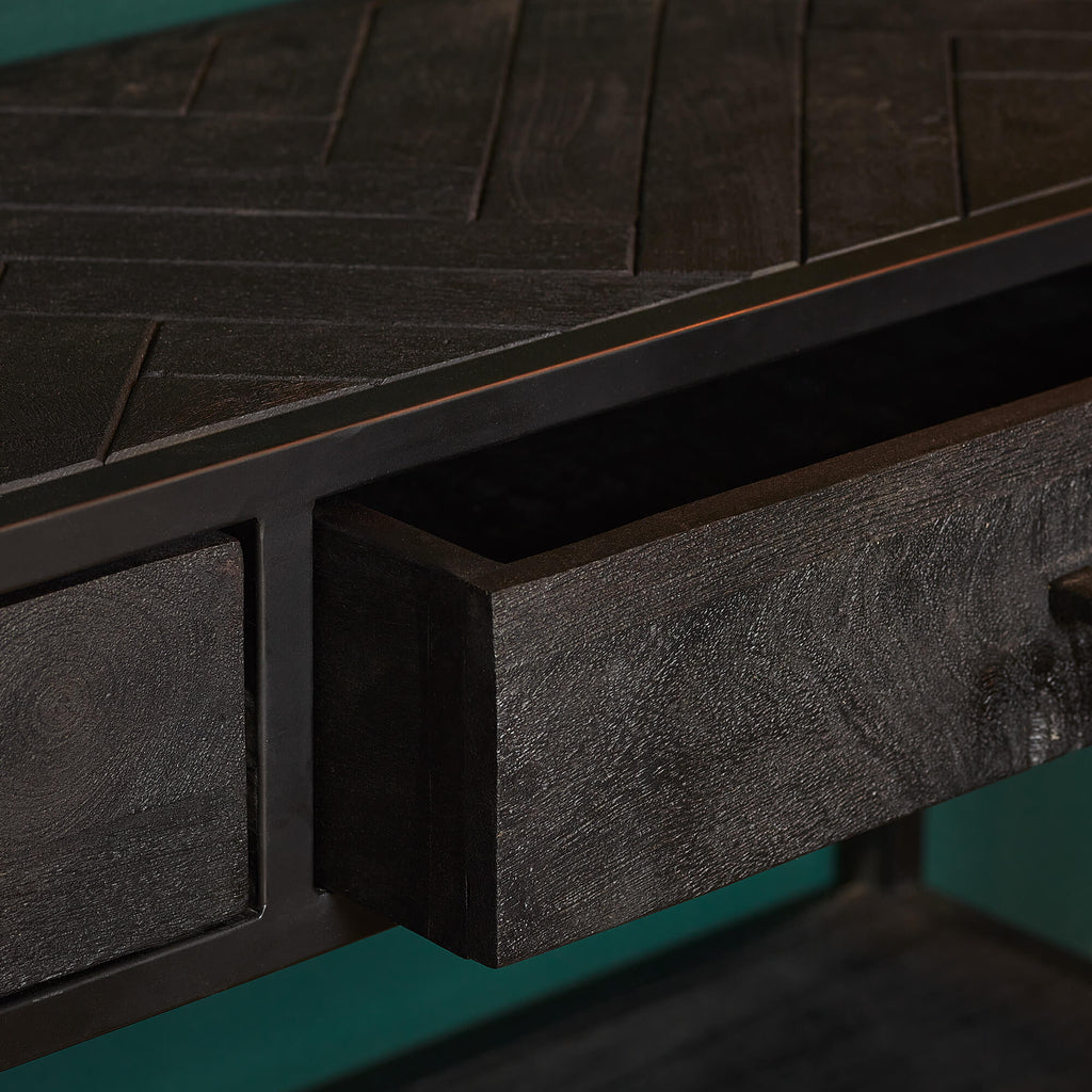 Beistelltisch Sydney – Mangoholz & Metall Schwarz, 120 x 35 x 76 cm, mit 2 Schubladen & Regal im Industriedesign