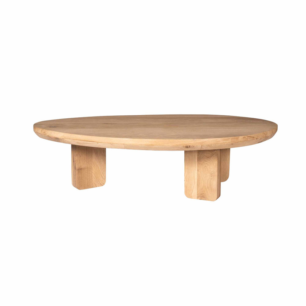 Couchtisch Zillah – Eiche natur, dreieckiges Design mit sanften Rundungen, 130 x 70 x 35 cm