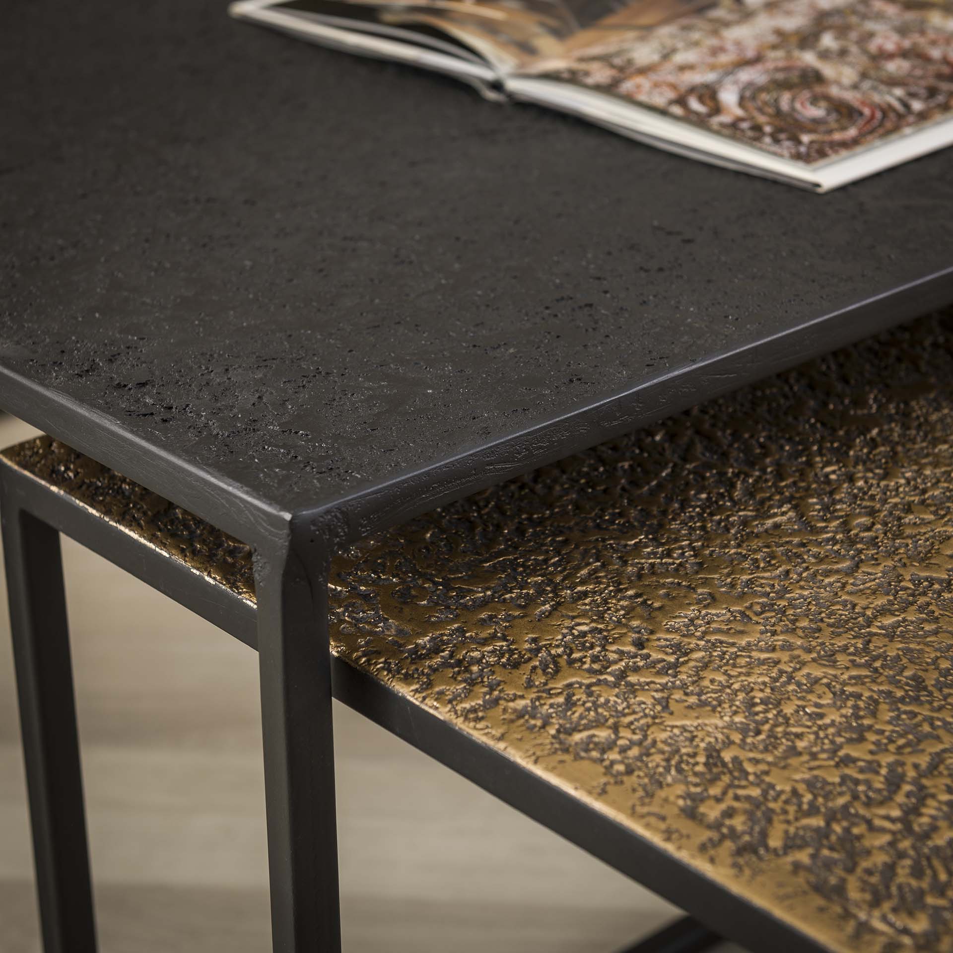 Couchtisch-Set Metaro – 2er-Set rechteckige Tische in Antikbronze & Schwarz, Metallgestell, modernes Design, 90 x 60 x 40 cm