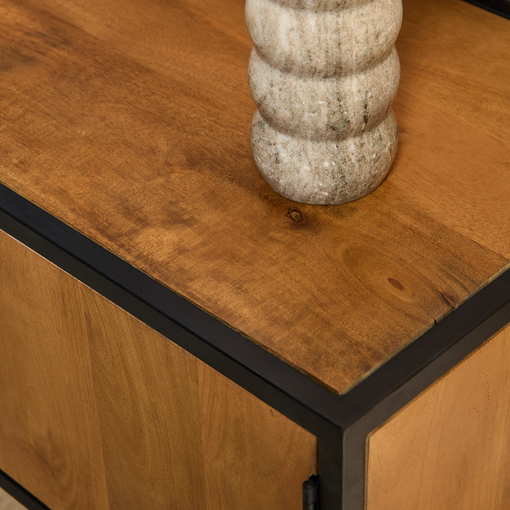 Tv-Schrank Denver | Mangoholz und Stahl | 180 cm