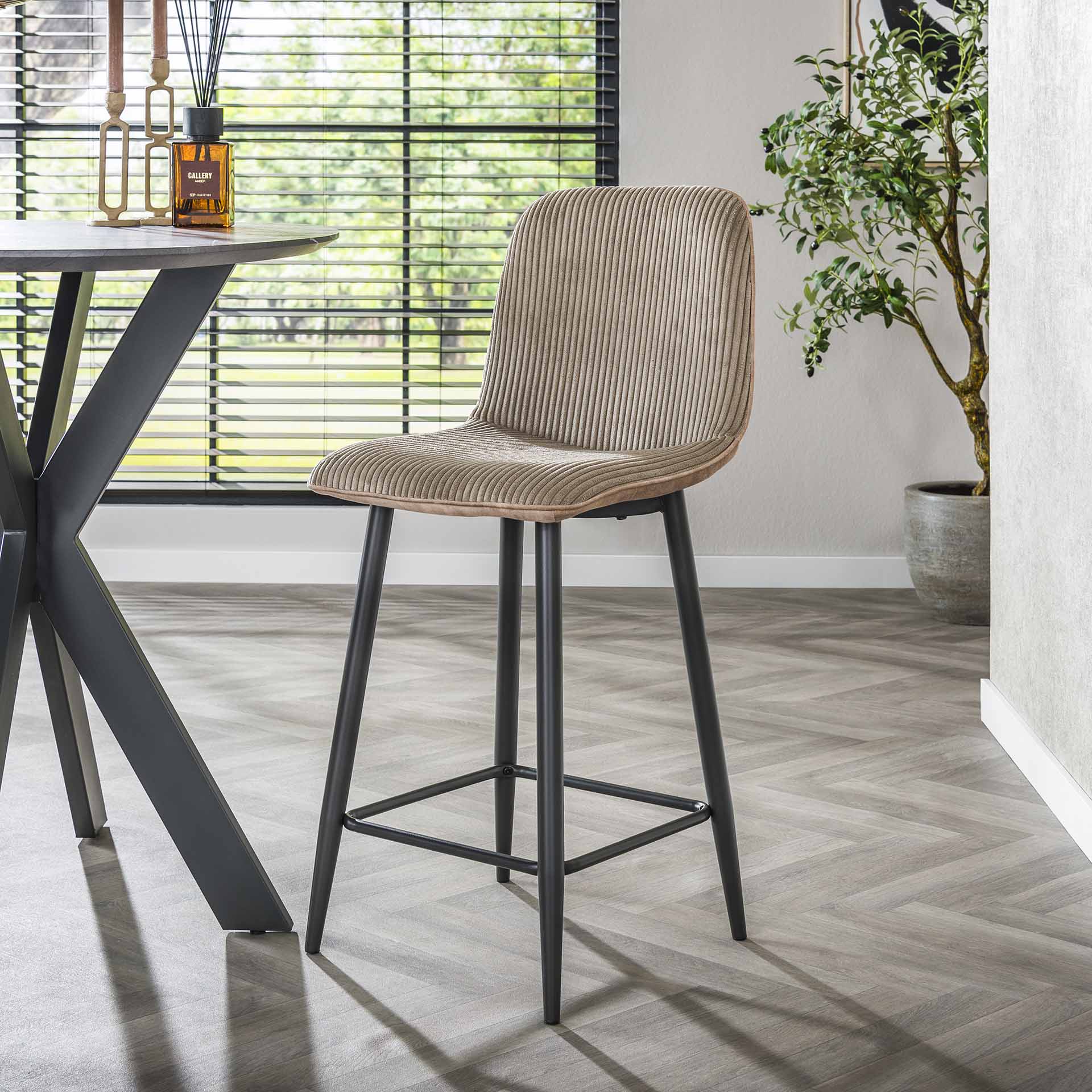Stuhl – Forma Frame – Rock Sandfarbe