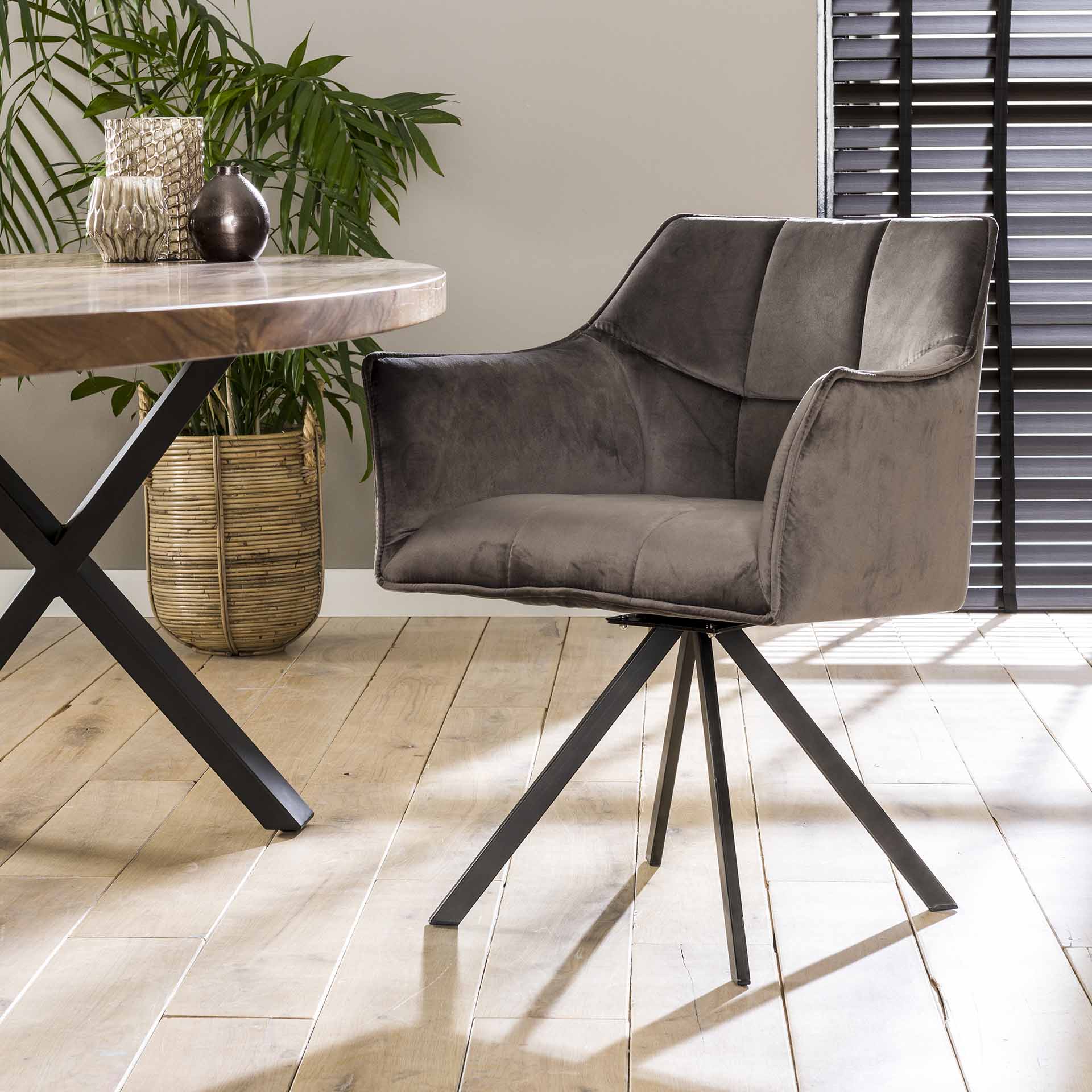 Stuhl – Aureo Prime – Anthrazit velvet