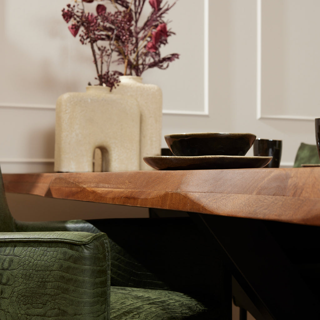 Esstisch Baltimore – Baumstammtisch aus Mangoholz & Metall mit Matrixgestell, 220 x 100 x 76 cm, 6 cm Platte