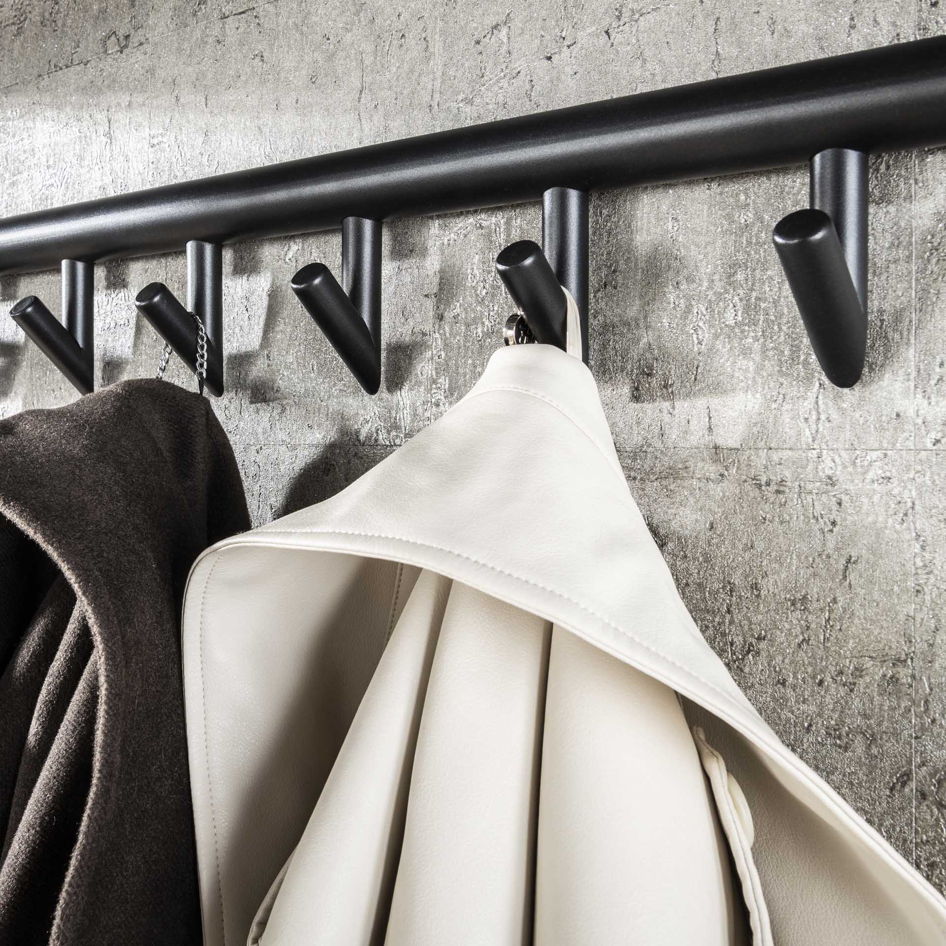 Garderobe – Linea Vista – 3D Schwarz braun