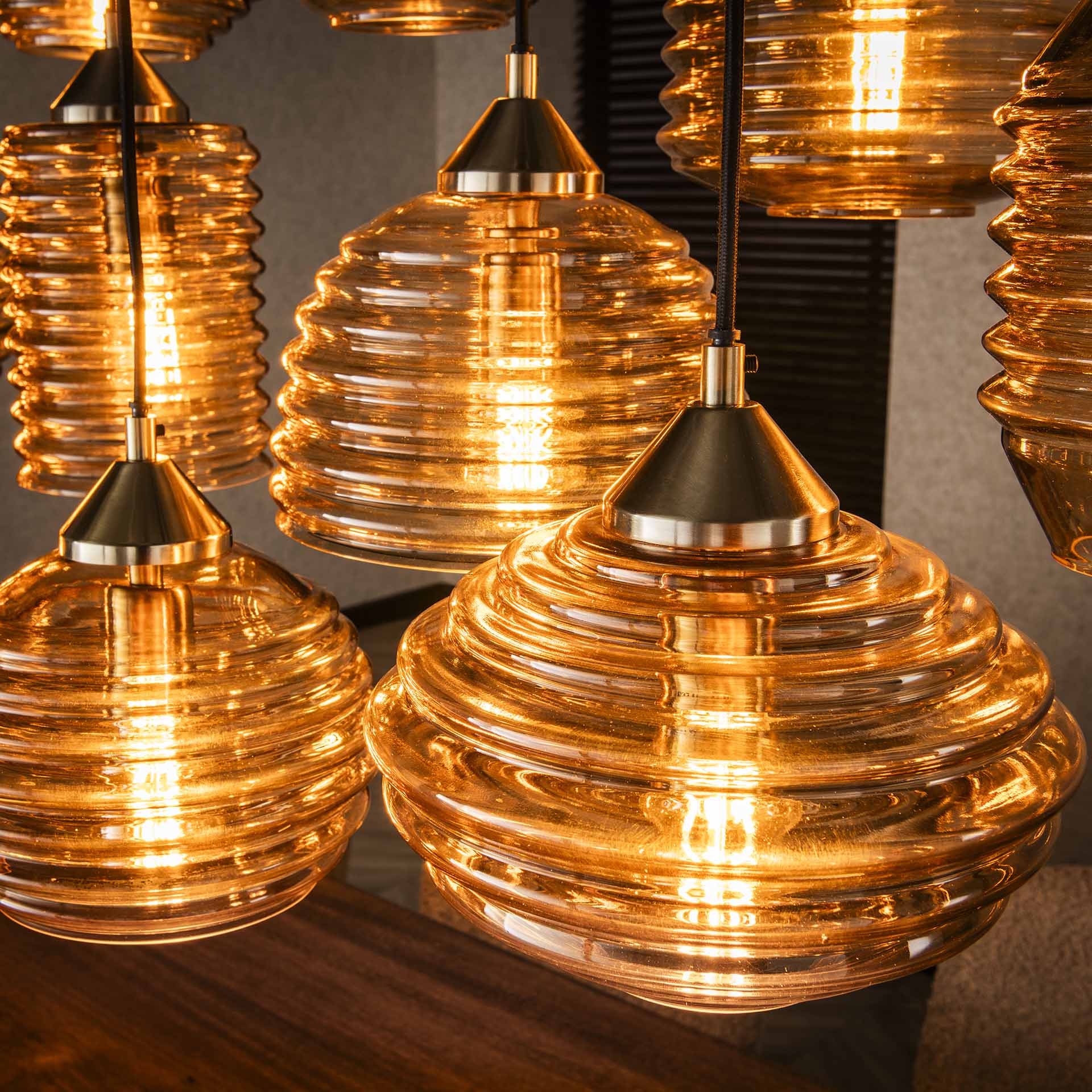 Hängeleuchte – Vivo Hue – Glas – Amber color glas