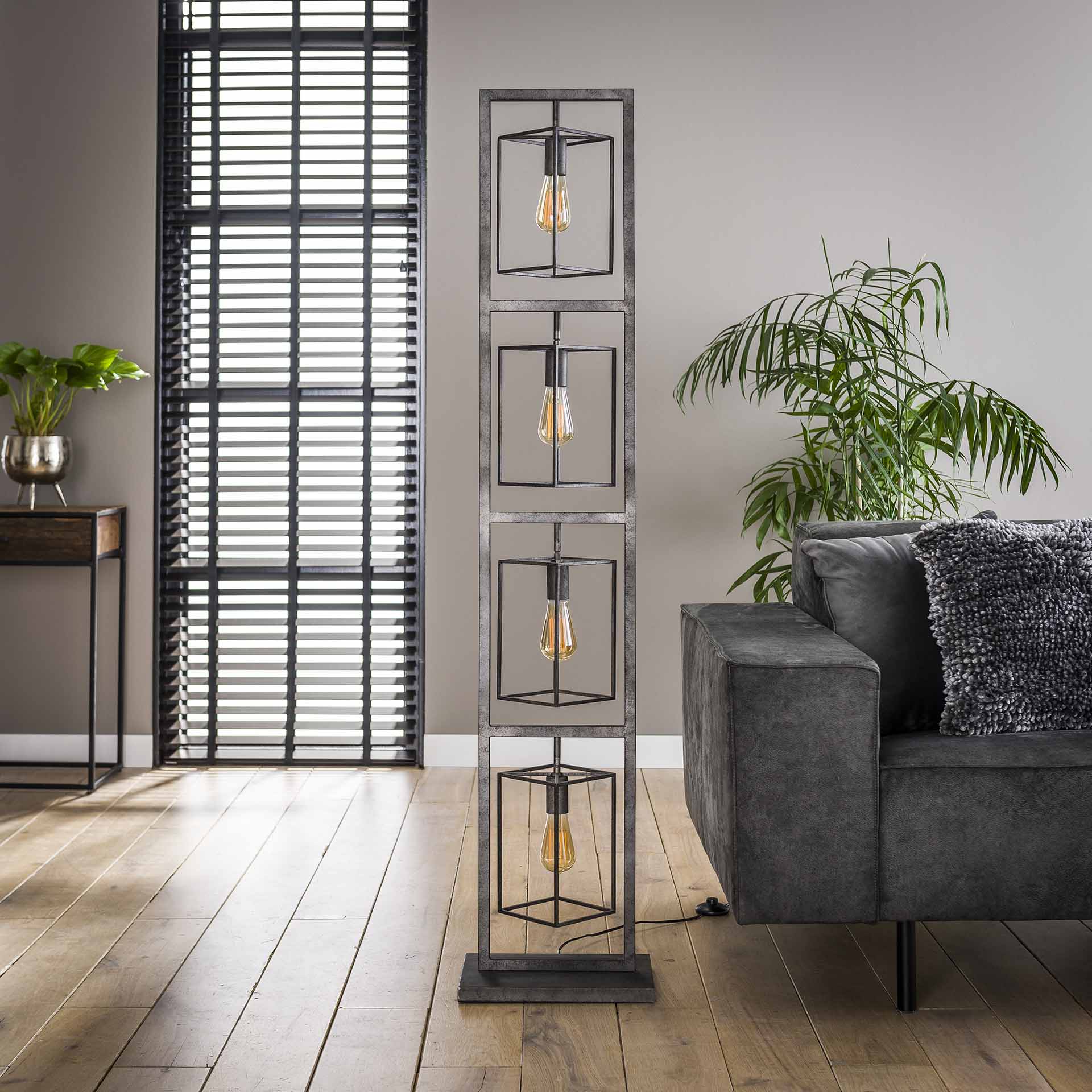 Stehleuchte – Vivo Noir – Alt Silber Finish