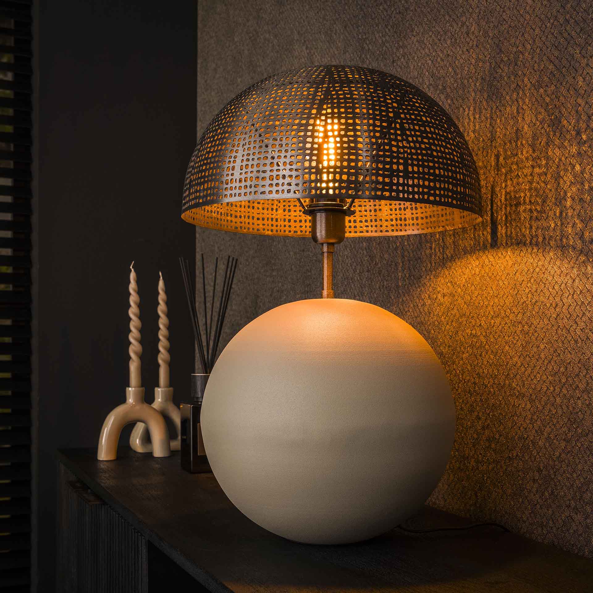 Tischleuchte – Soma Casa – Matt beige