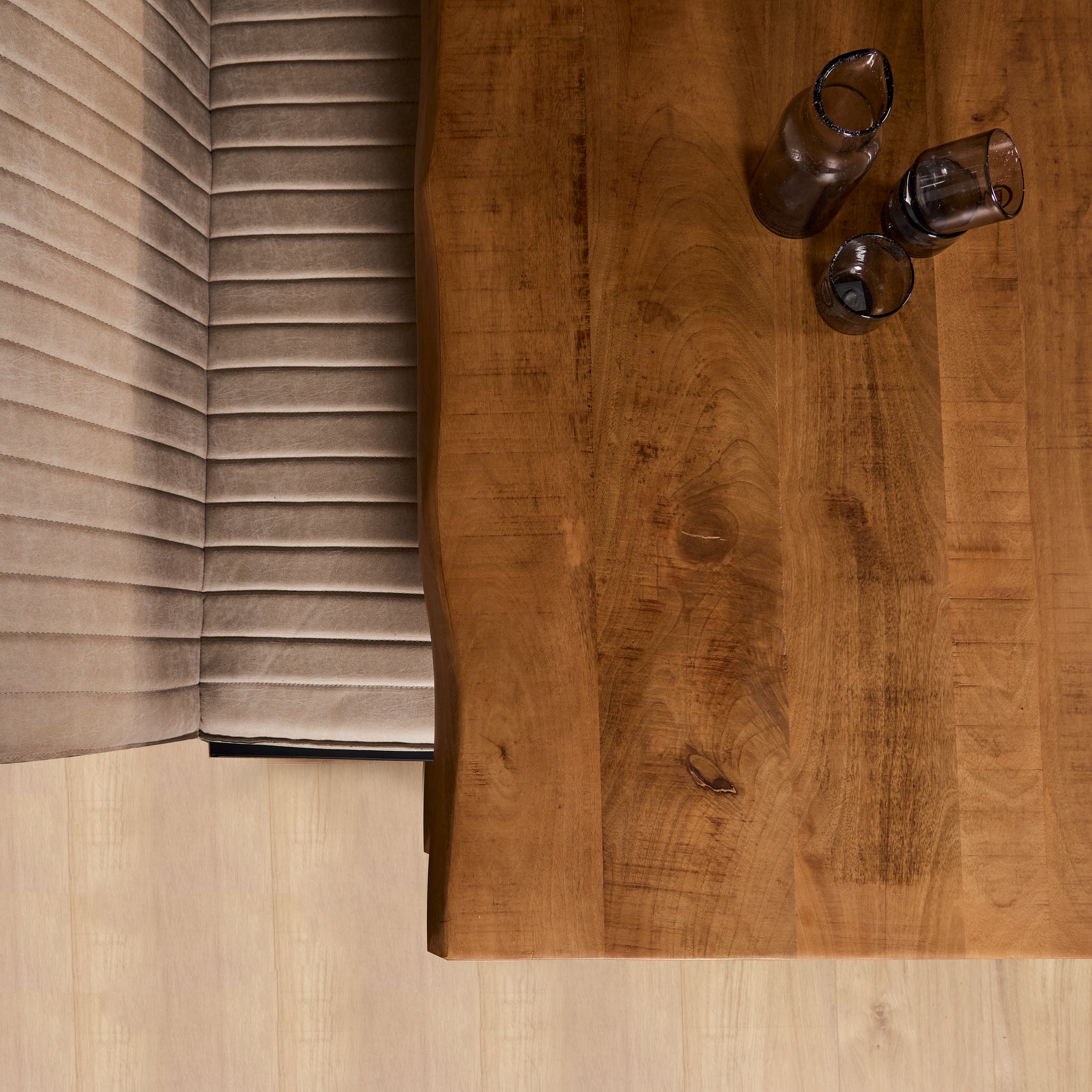 Esstisch Baltimore Natur 200x100x76 cm – Baumkante Mango Massivholz Tisch mit 6 cm Platte & Matrixgestell aus Metall | | Unikat mit Baumkante