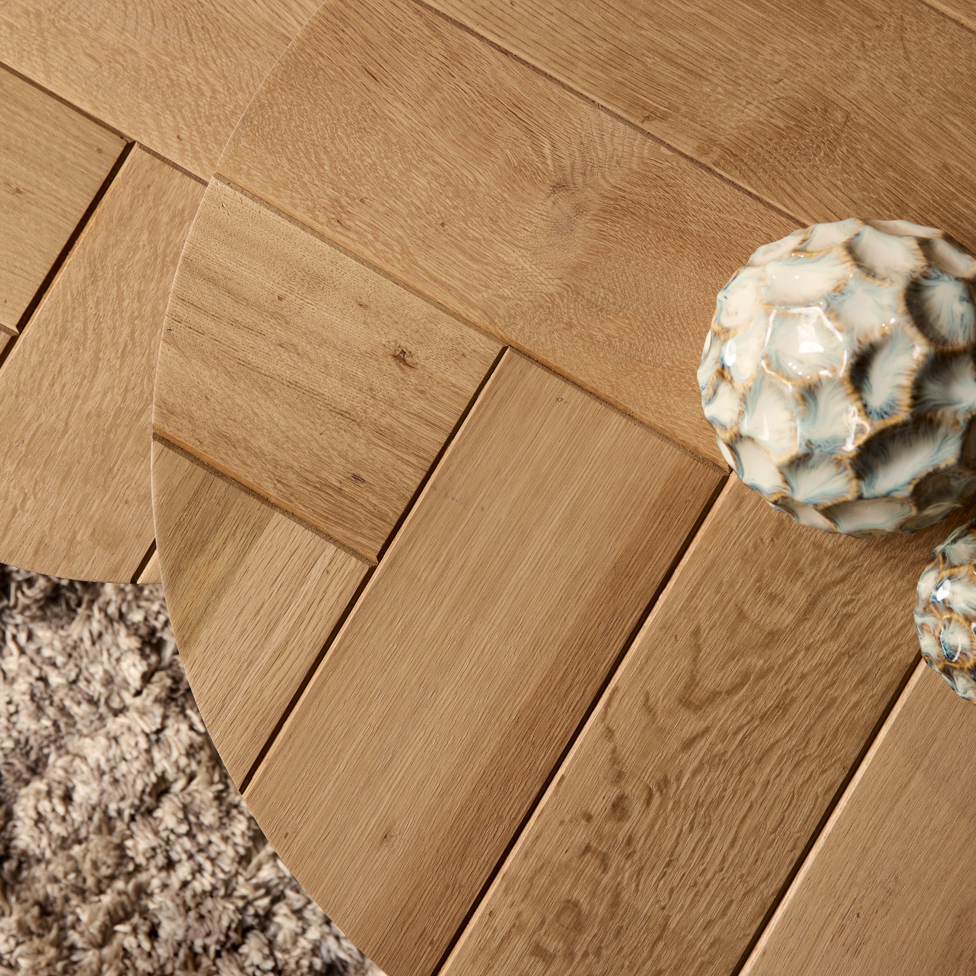 Couchtisch Morily 2er Set Ø70 & Ø50 cm – runde Eichenholz-Tischplatten & schwarze Metallbeine