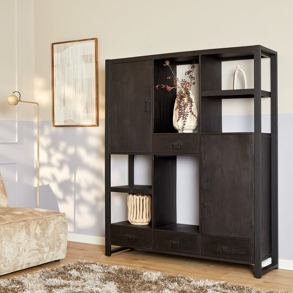 Bücherregal Bori Schwarz – Mangoholz, 4 Schubladen & Türen, 150 x 40 x 180 cm, modernes Stauraumwunder