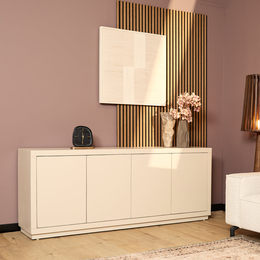Sideboard Bali 200x45x80 cm – modernes Mangoholz in Sandfarben mit 4 Türen & Push-to-Open-System