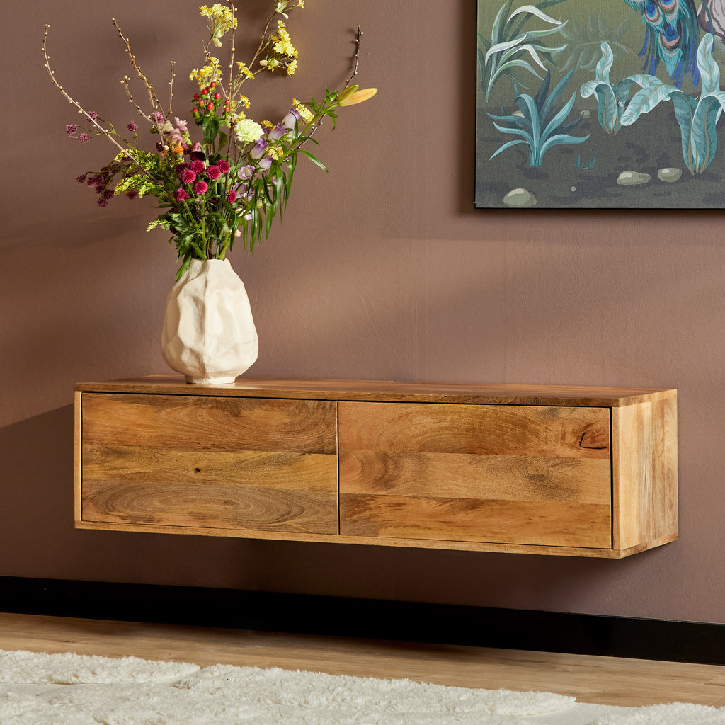 TV-Board Focus Naturel – Schwebendes Lowboard aus Mangoholz mit Push-to-Open Türen, 120 x 35 x 30 cm