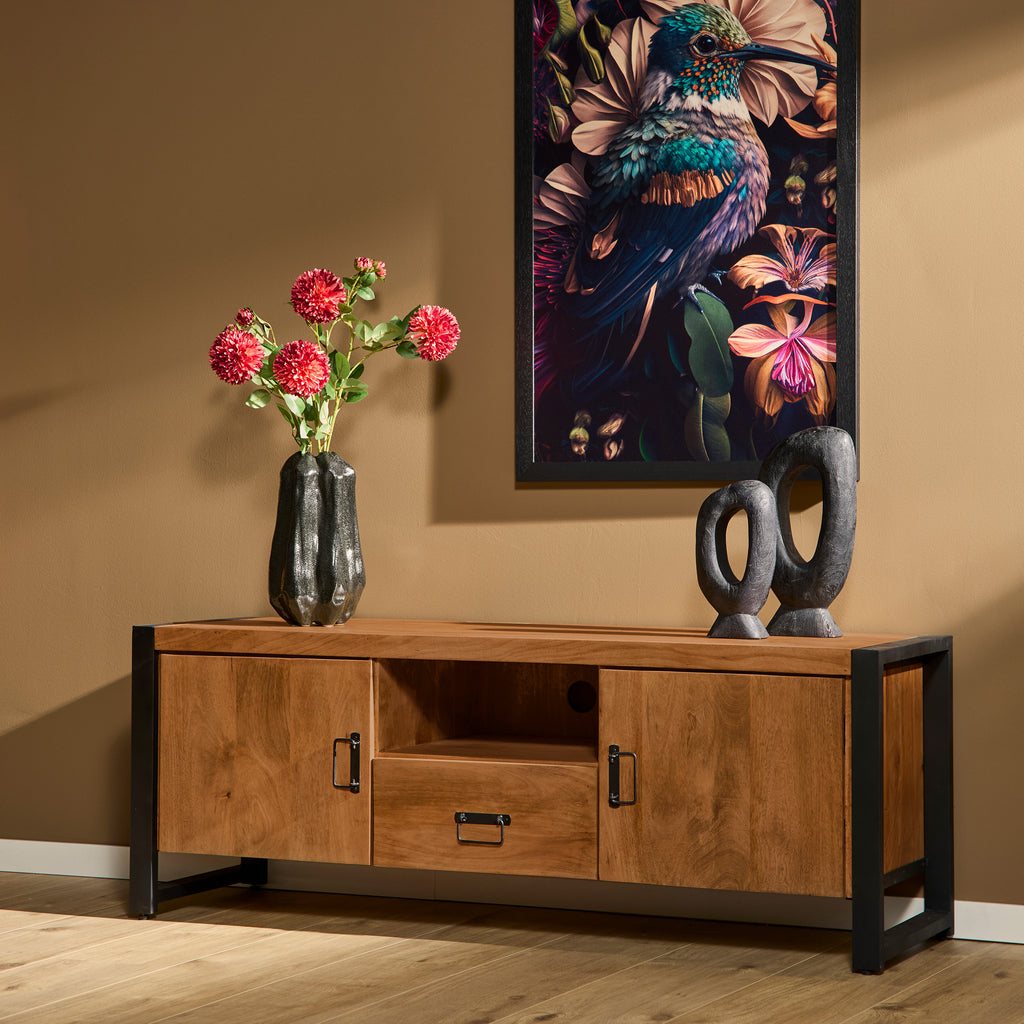 TV-Board Bori – Lowboard aus Mangoholz & Metall mit 2 Türen, Fach & Schublade, schwarzer Rahmen, modern & robust
