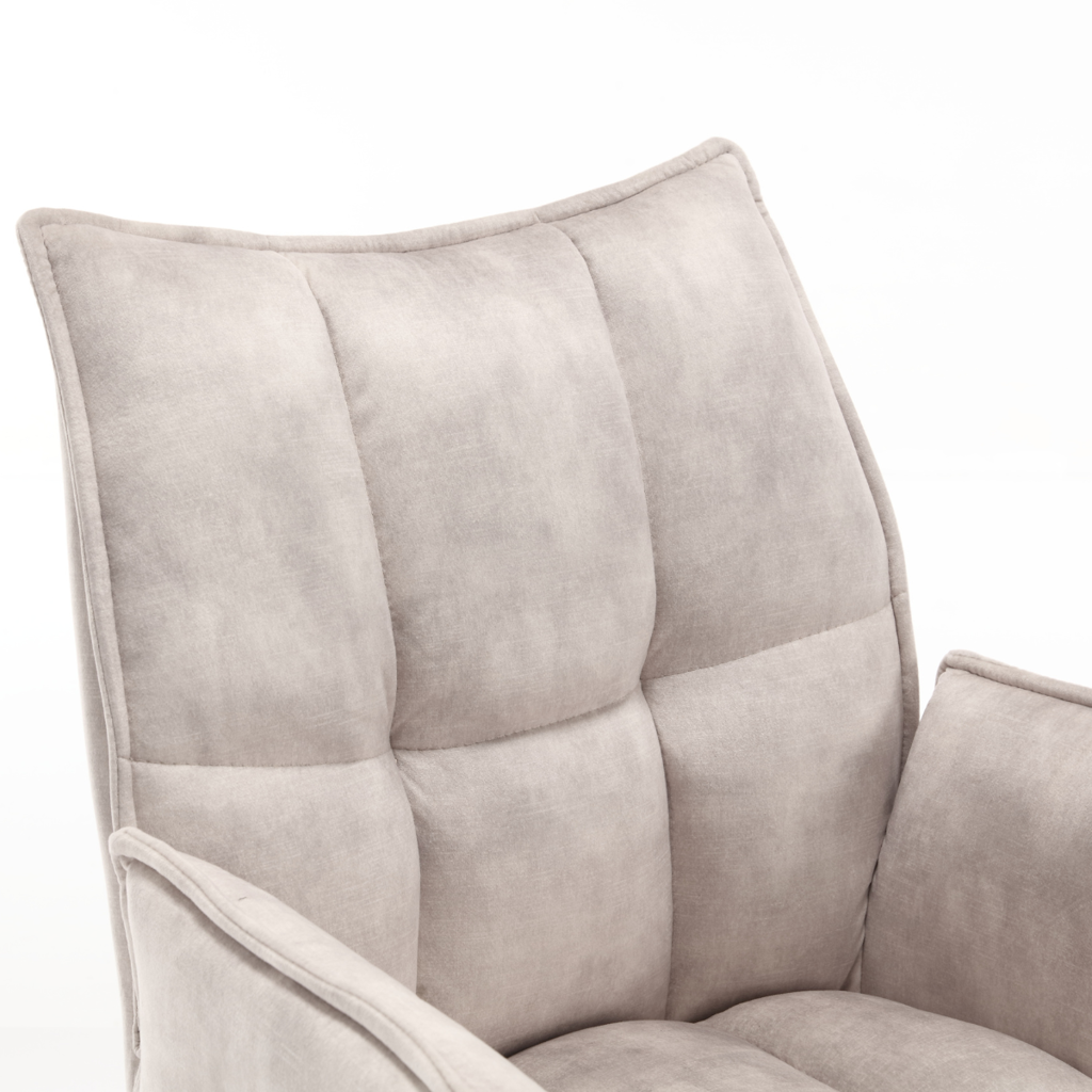 Esszimmerstuhl Daira Velvet Champagner – Drehstuhl 65×56×85 cm mit Armlehnen, Memory-Rückkehr & schwarzem Metallbein