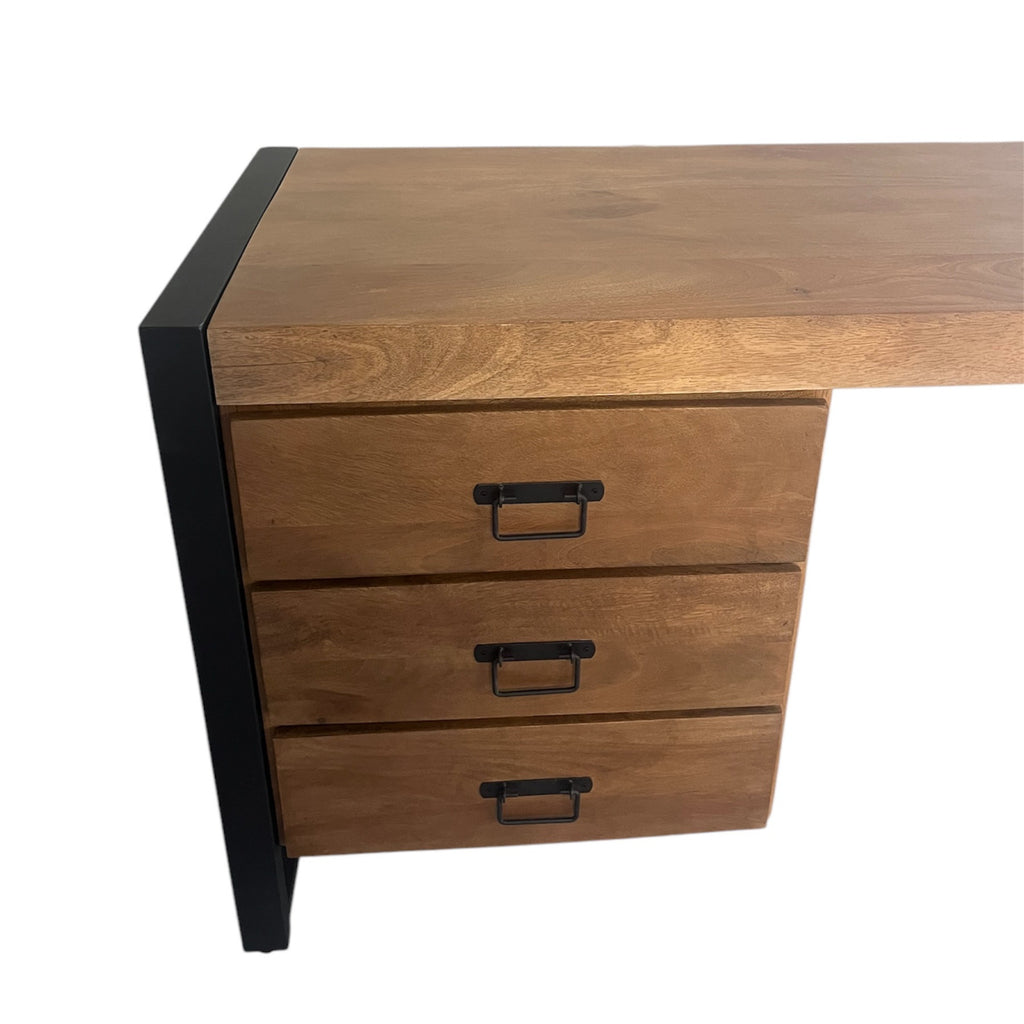 Schreibtisch Bori – Massives Mangoholz in warmer Ausführung mit 3 Schubladen, 145 x 58 x 74 cm