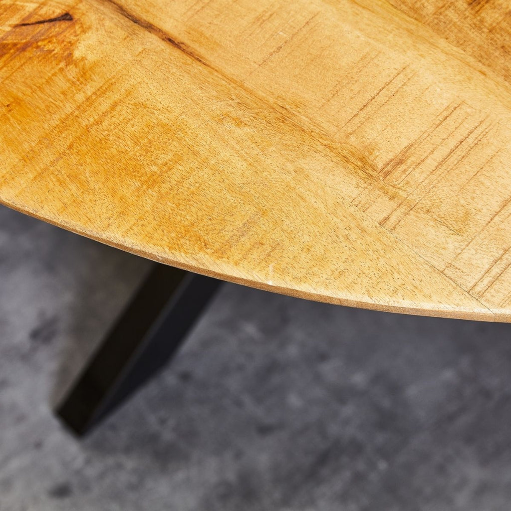 Esstisch Aloy Rund – Mangoholz mit schwarzem Matrixgestell, Ø130 x 77 cm