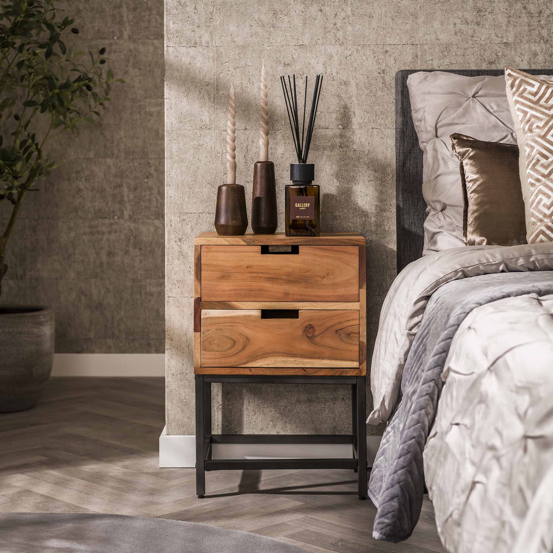 Beistelltisch – Fiora Loft – Massivholz Akazie natur