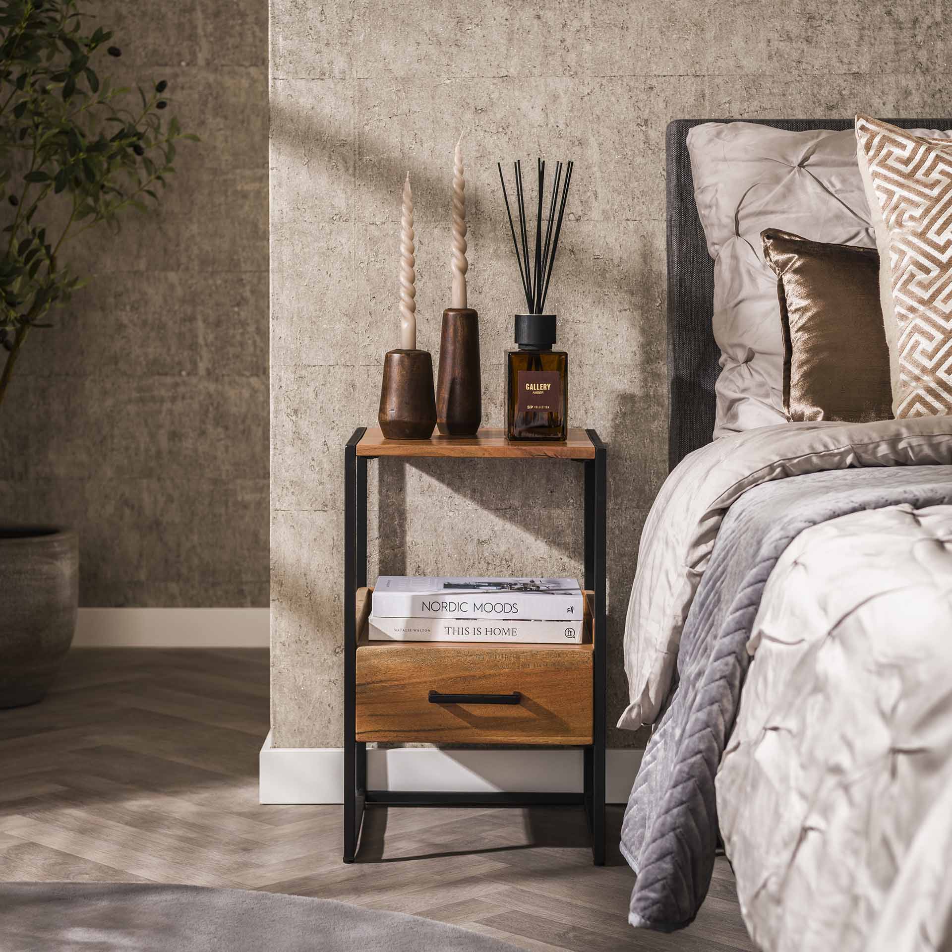 Beistelltisch – Linea Classic – Massivholz Akazie natur