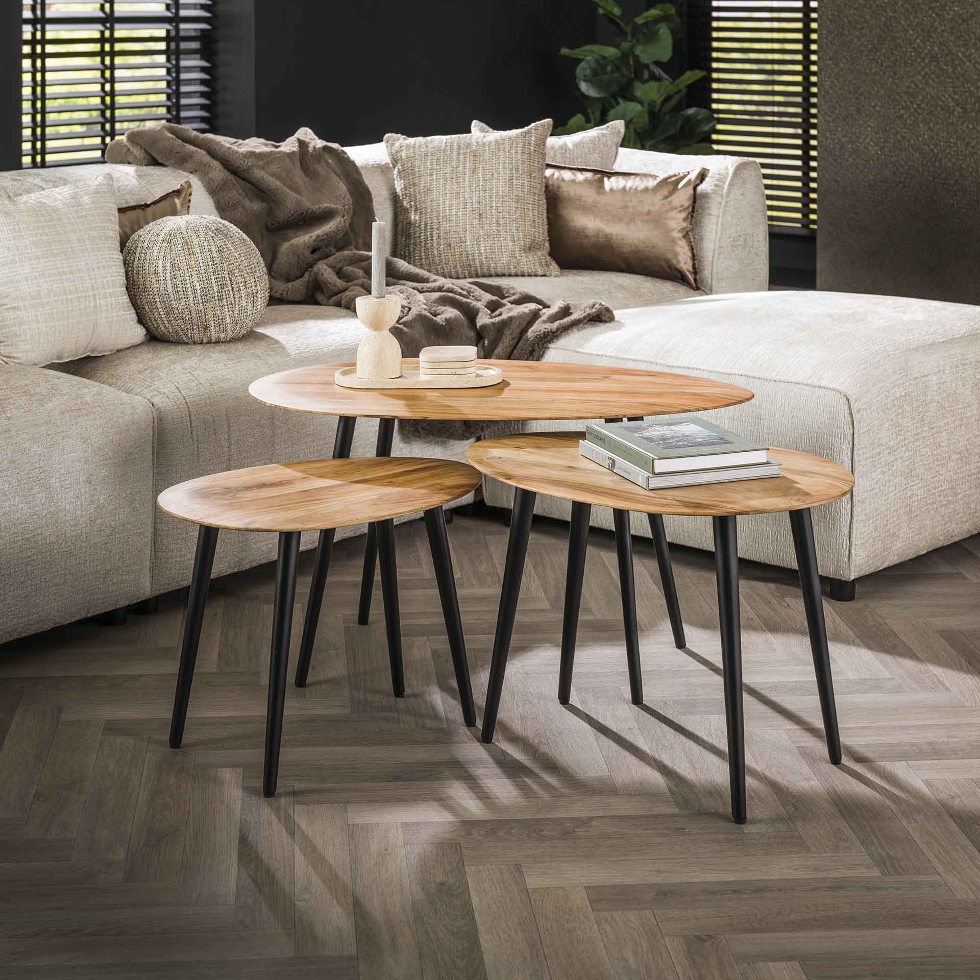 Couchtisch-Set Oliva 3er-Set – Organische Akazienholz-Tische mit Metallgestell 90x55x50 cm, 66x46x46 cm & 55x41x42 cm