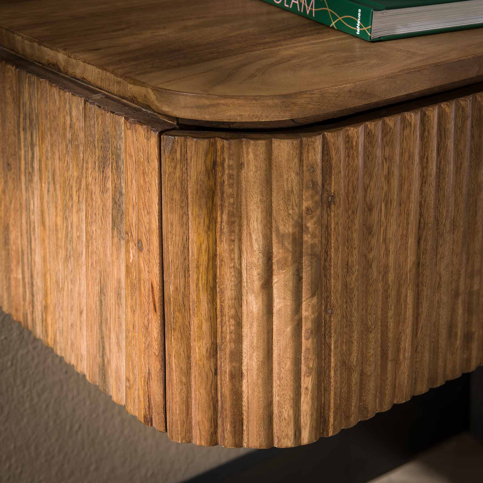 Beistelltisch – Modena Noir – Massivholz Mango Sandfarbe