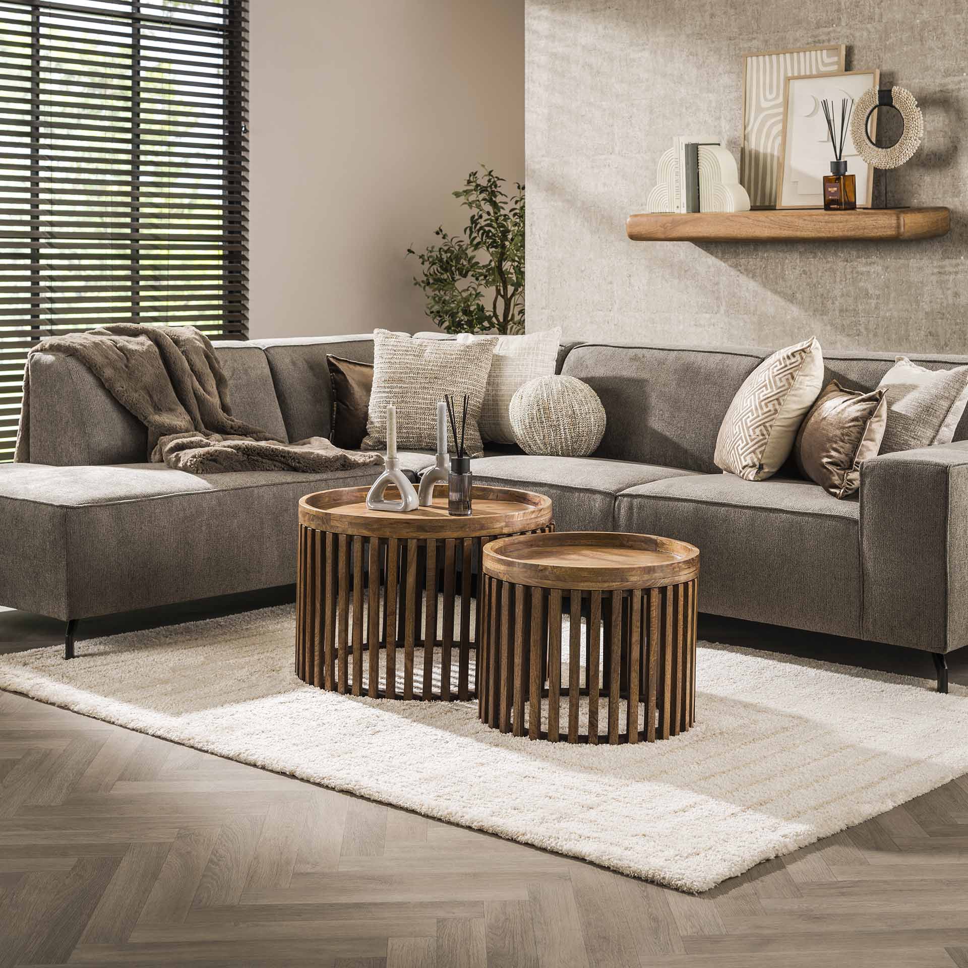 Couchtisch 2er Set Rotondo – rundes Mangoholz-Design mit erhöhter Kante & Stauraum, Ø65x40 cm & Ø50x35 cm