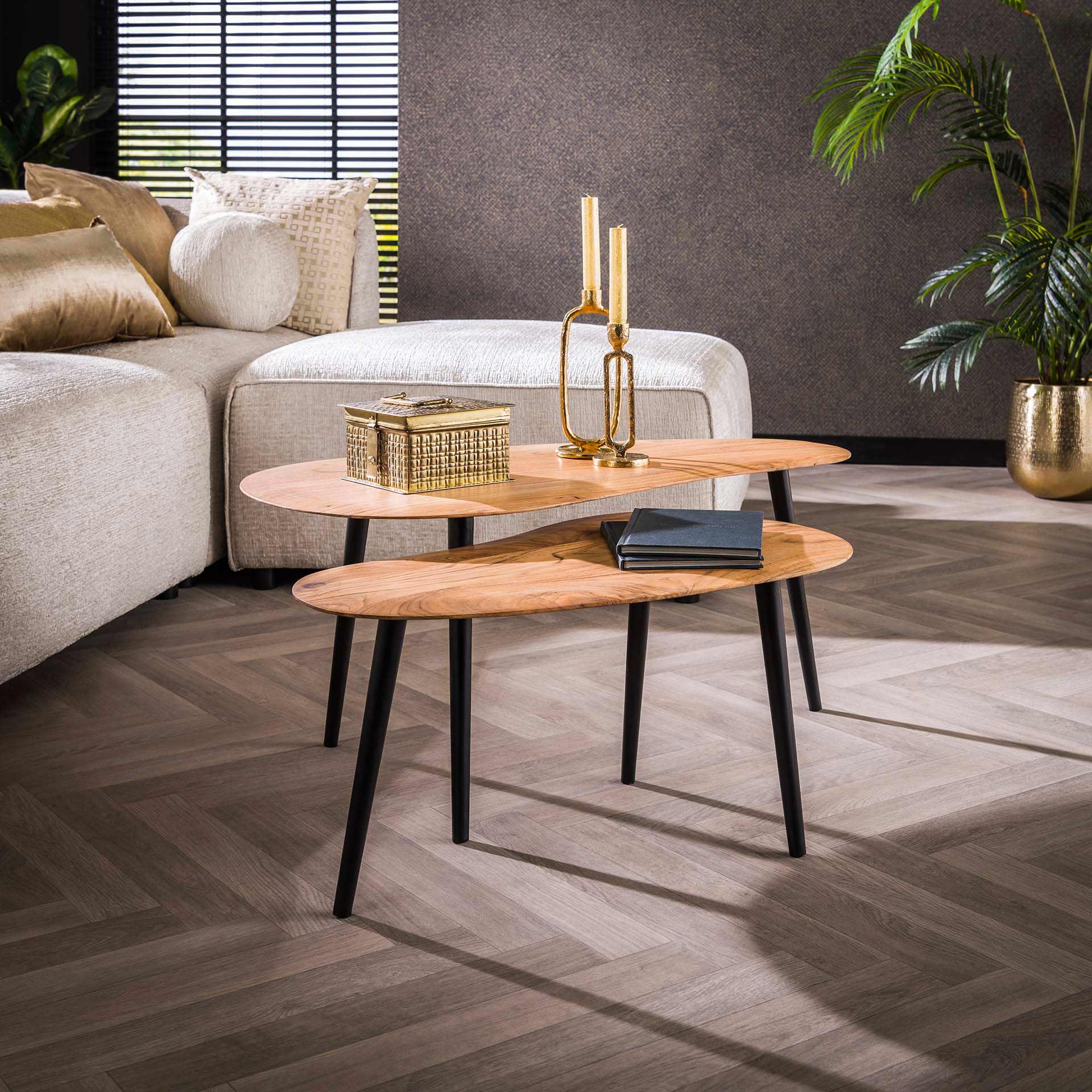 Couchtisch Set Lunado 2-teilig – nierenförmige Akazienholz-Tische mit Stahlbeinen (90x50x40 cm & 75x45x35 cm)