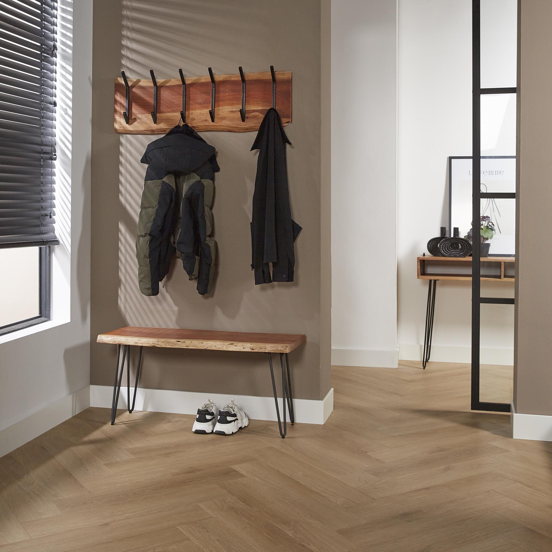 Garderobe – Scalea Loft – Massivholz Akazie natur
