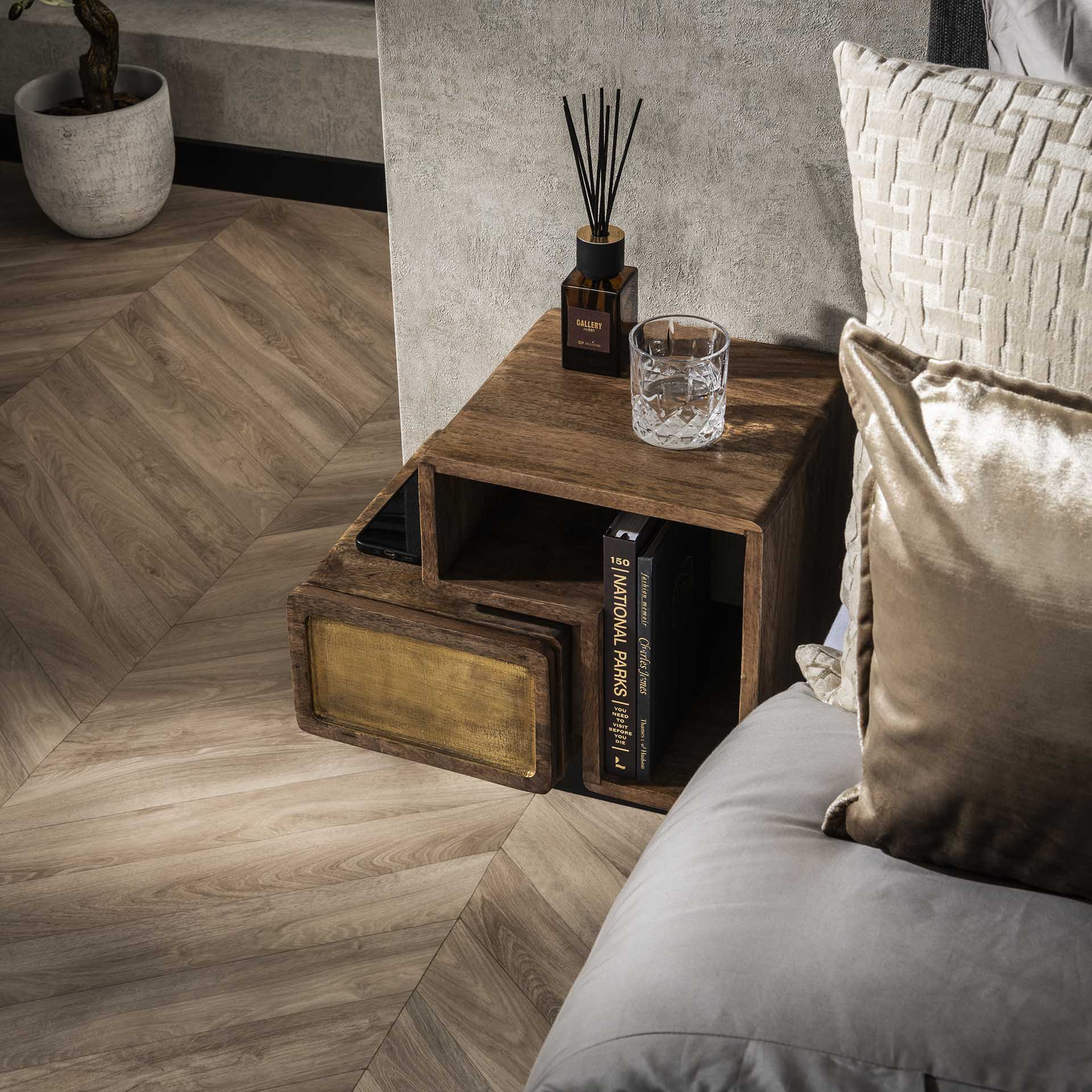 Beistelltisch – Lumina Forma – Massivholz Mango Sandfarbe