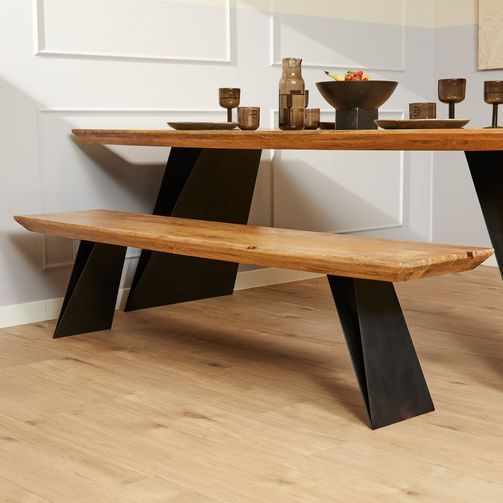 Esstisch Leno 200x100 cm – Massivholz Mango mit Metallgestell in Schwarz, moderner Design Tisch fürs Esszimmer