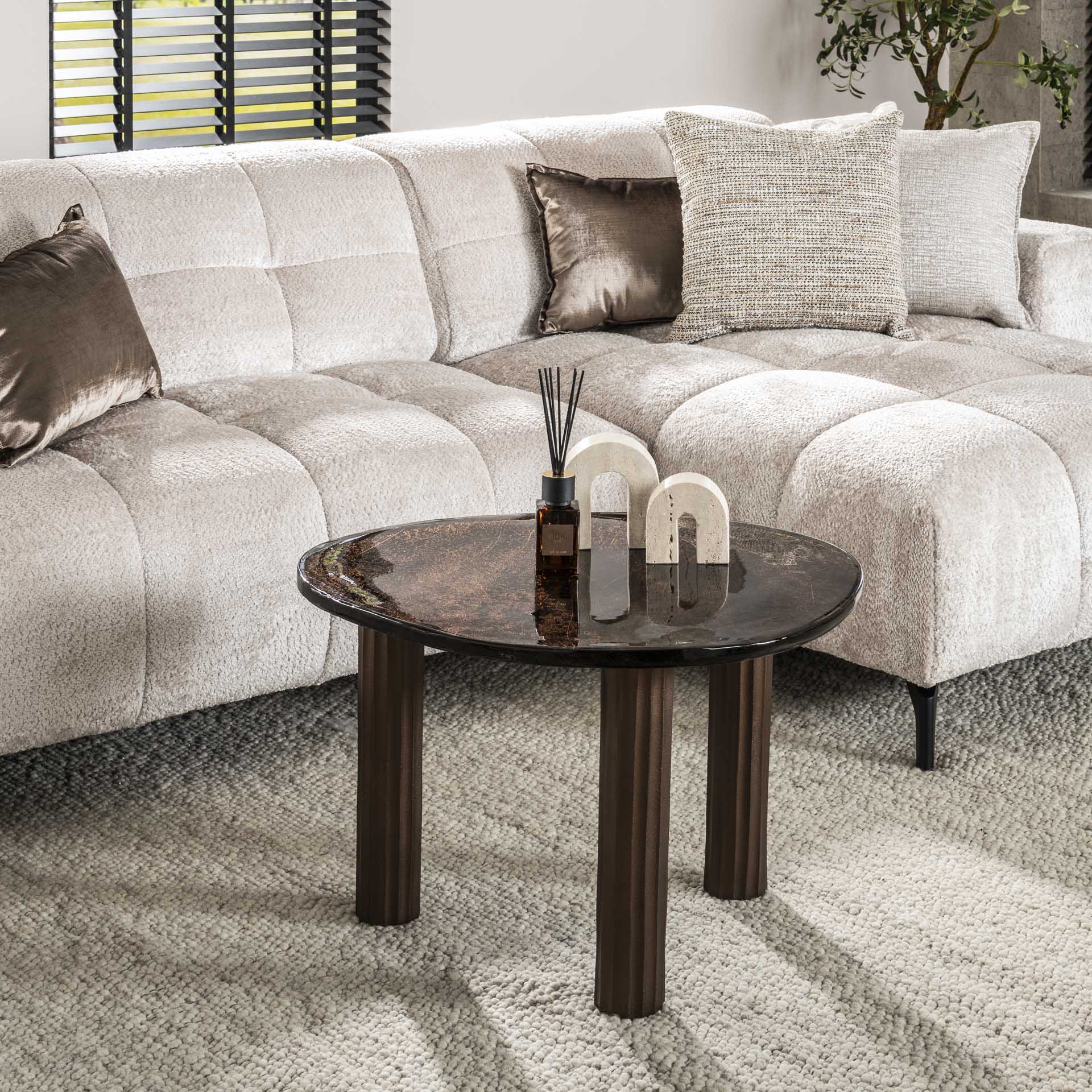 Couchtisch Ondaro L – Glastisch mit gezogenem Glas & Metallgestell in Antikkupfer, 70 x 59 x 45 cm