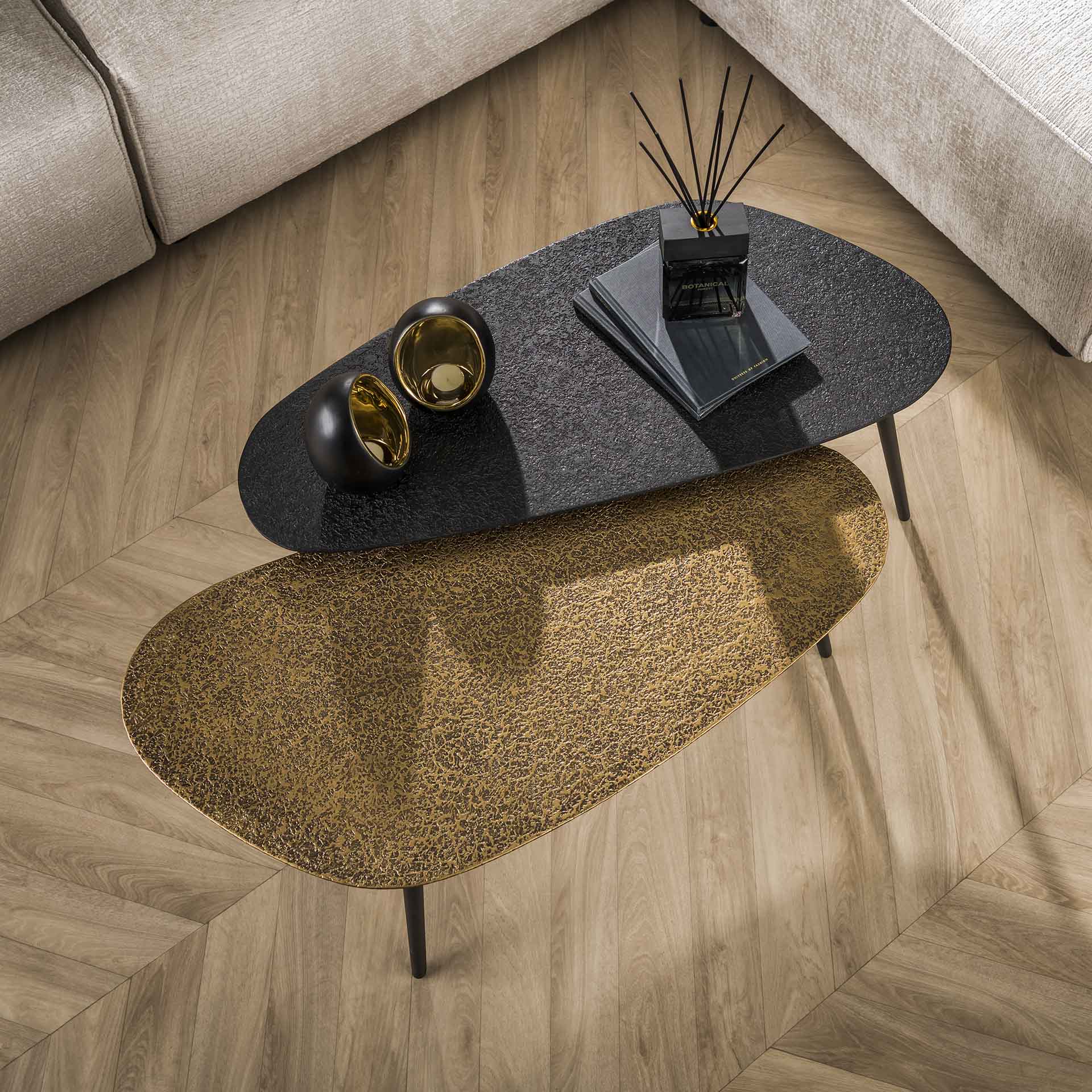 Couchtisch-Set Quadaro – 2er-Set Nierenform aus Metall in Altbronze/Gold & Schwarz, modernes Design, 84 x 39 x 42 cm