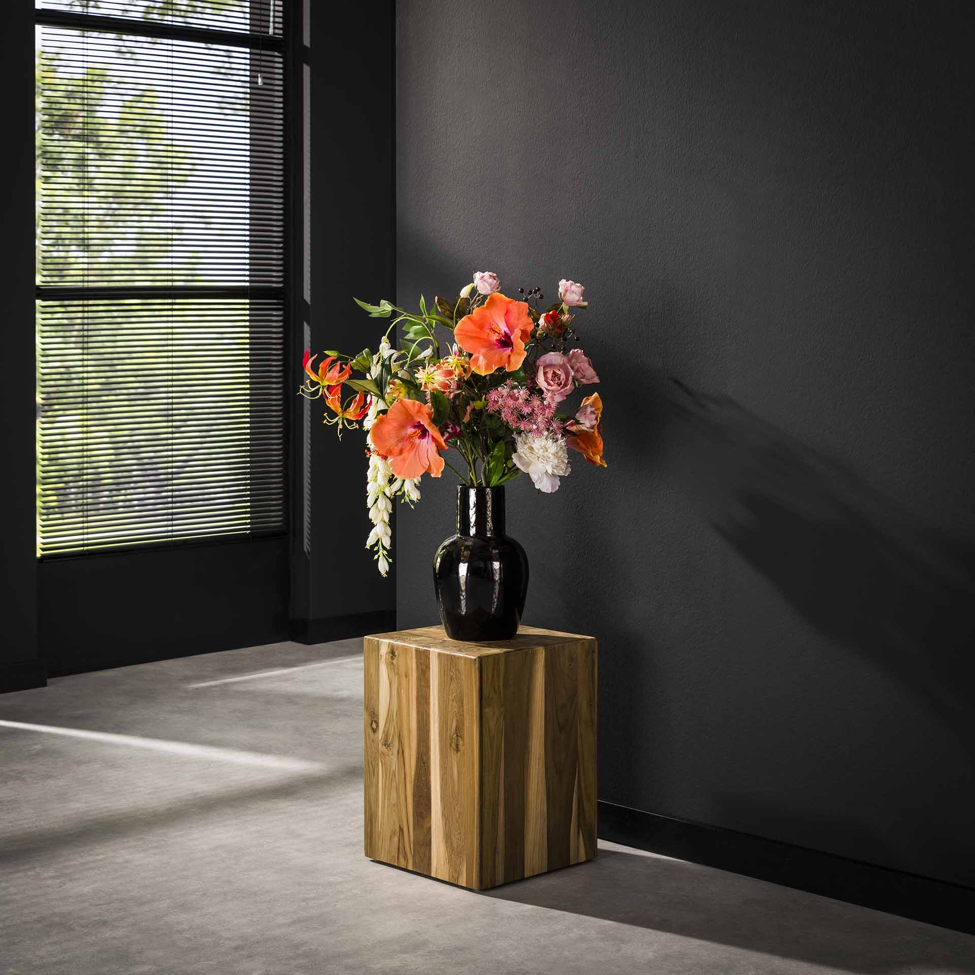 Beistelltisch – Scalea Edge – Massives recyceltes Teakholz