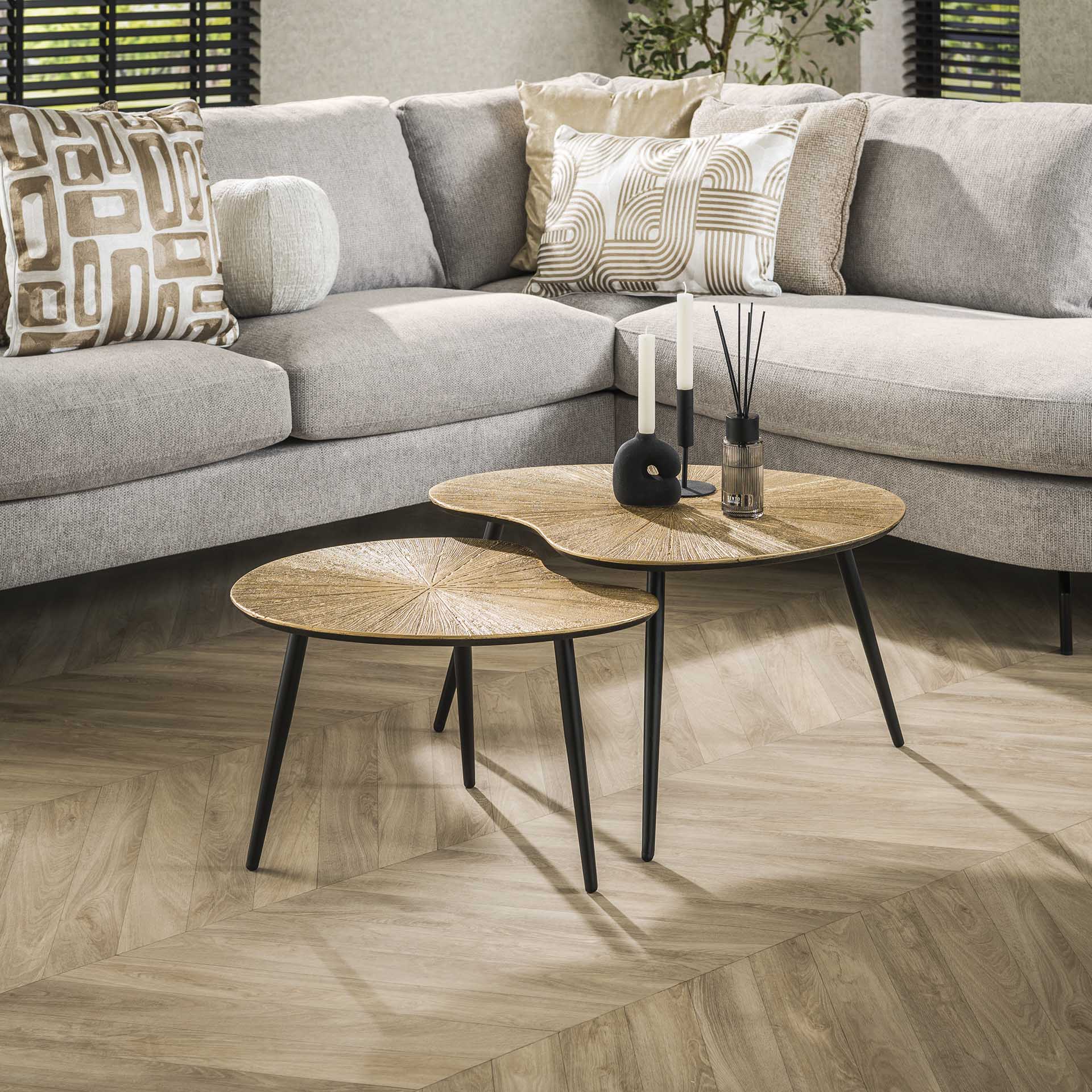 Couchtisch-Set Vareno – 2er-Set Nierenform Tische aus Metall in Antik Bronze/Gold, modernes Design, 71 x 56 x 40 cm