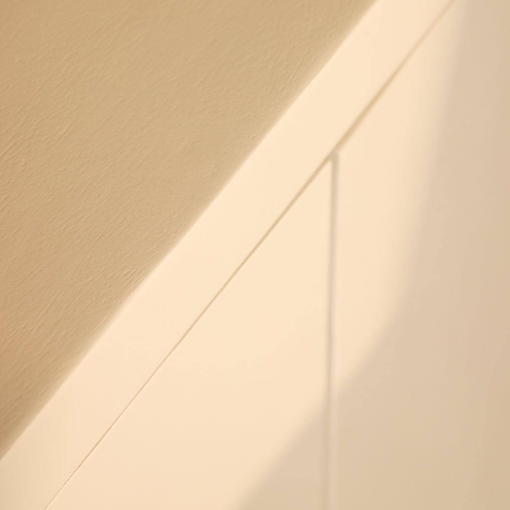 Sideboard Bali 200x45x80 cm – modernes Mangoholz in Sandfarben mit 4 Türen & Push-to-Open-System