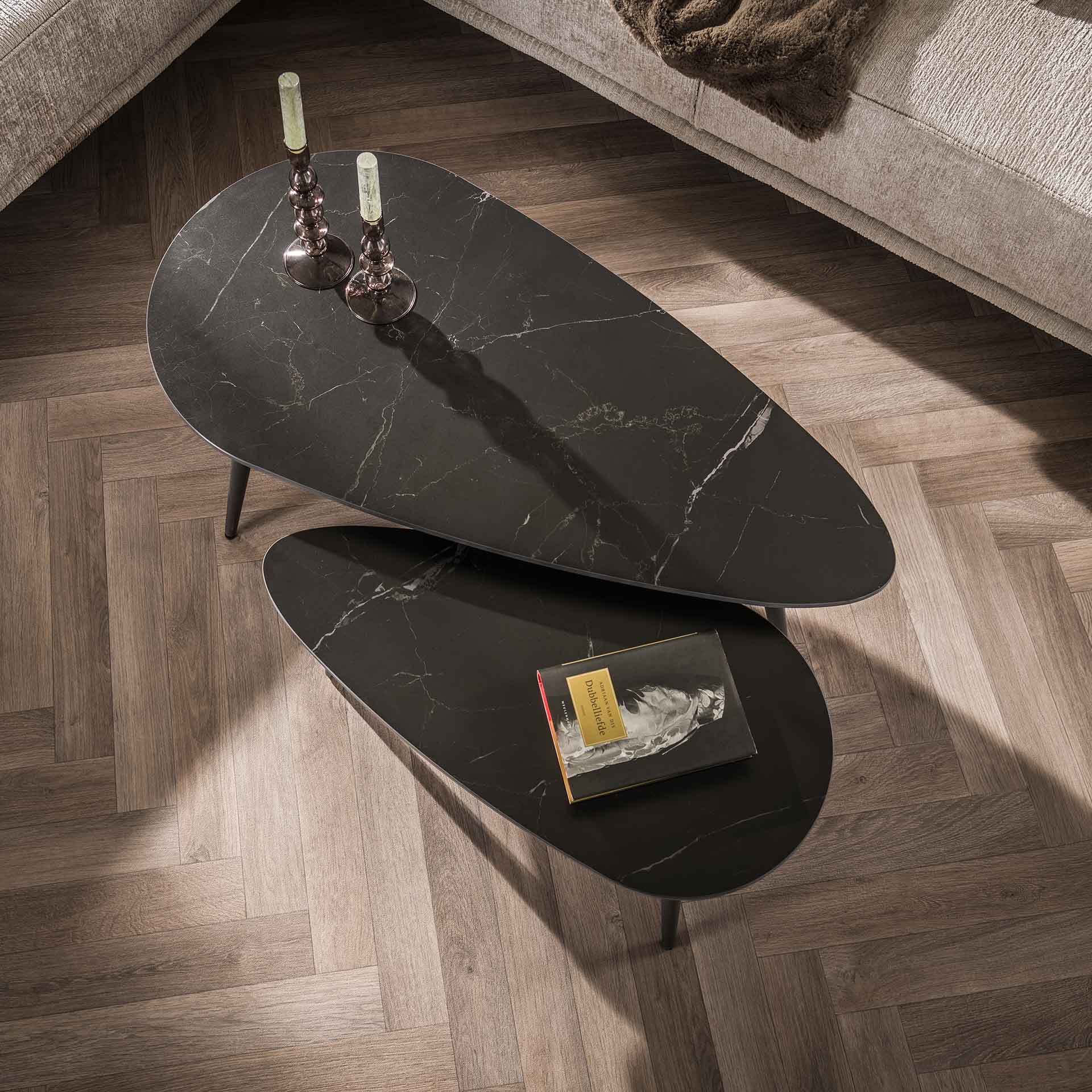 Couchtisch-Set Aveline Schwarz – 2er-Set Nierenform mit Keramikplatte & Metallgestell, modern & luxuriös, 100/70 x 50/35 x 40/35 cm