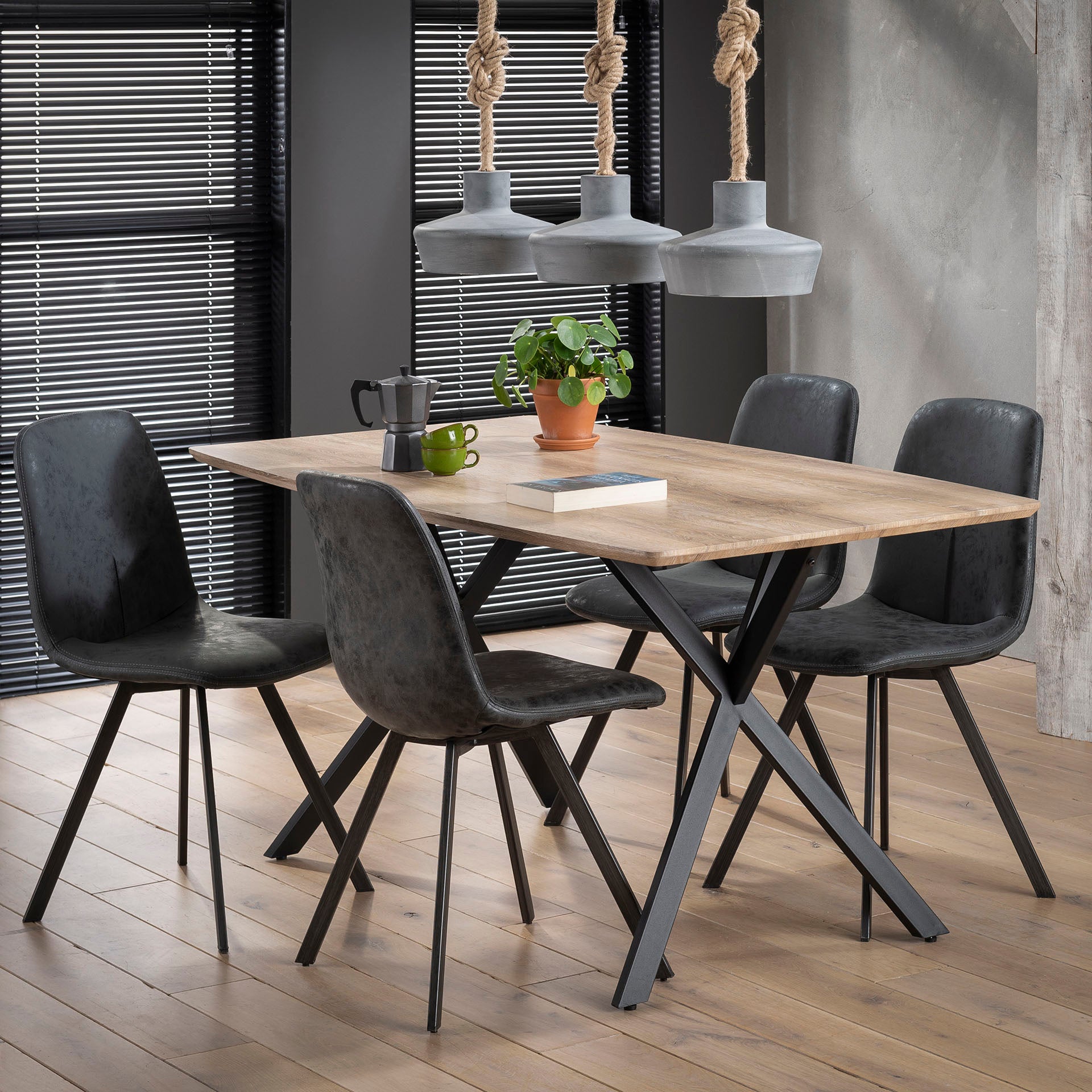 Esstisch Vareno Oval – MDF-Tischplatte in 3D-Eichen- oder Betonoptik mit Stahlgestell, 160 x 90 x 76 cm, moderner Esszimmertisch