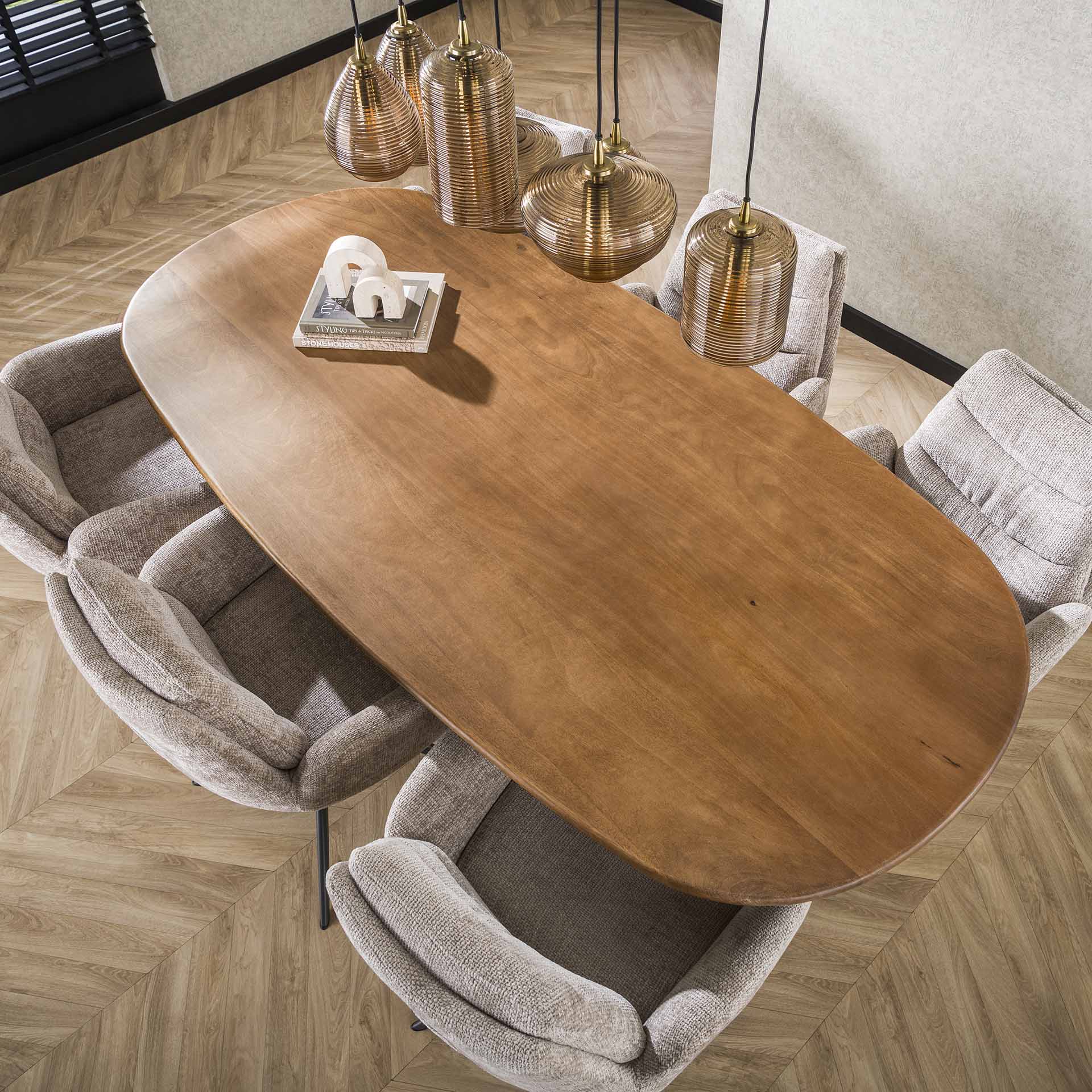 Esstisch Olvaro – Mangoholz Sand mit Spinnengestell aus Metall, 180 x 95 x 76 cm